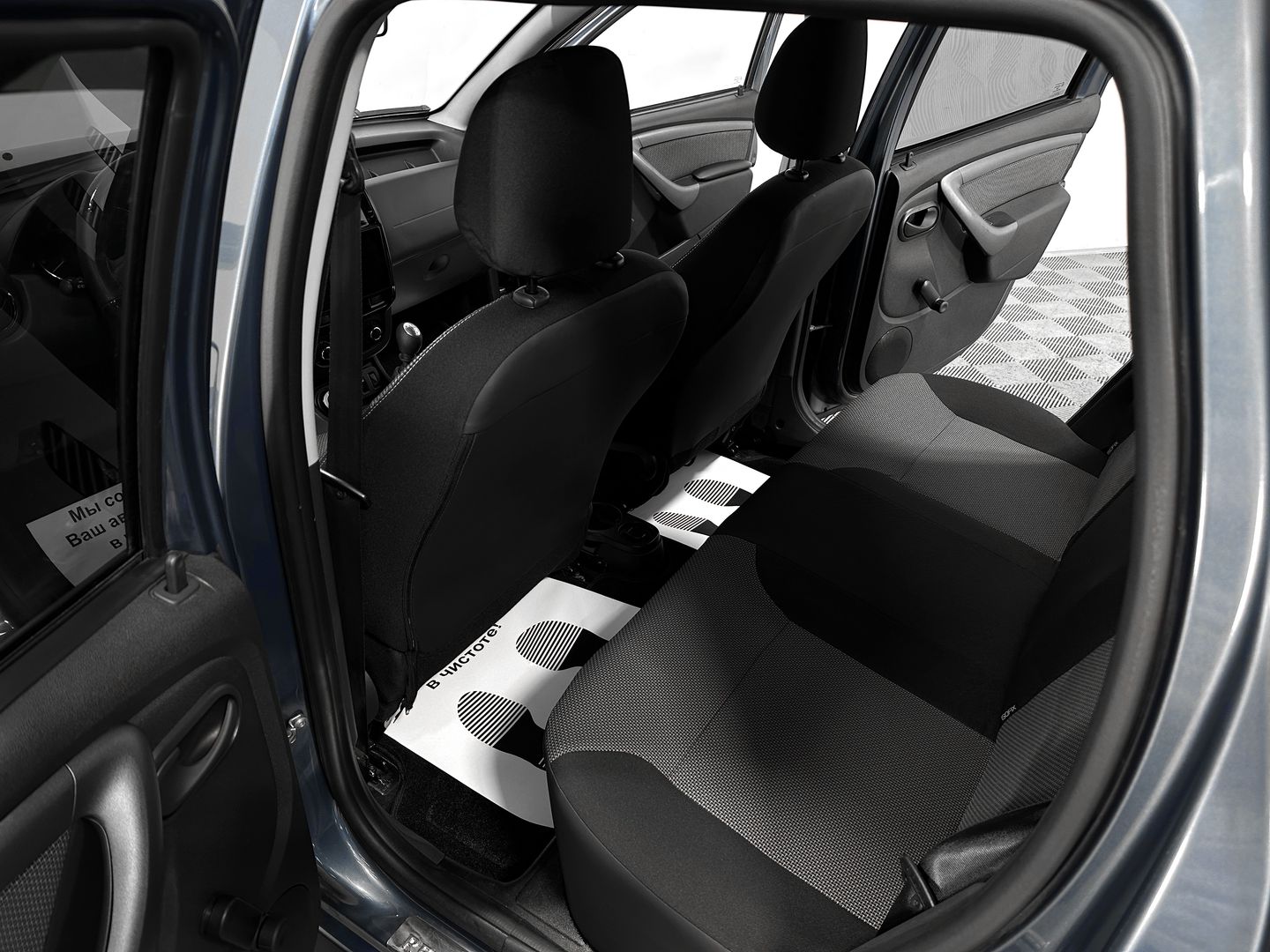 Renault Duster, I Рестайлинг 1.6 MT (114 л.с.) 4WD