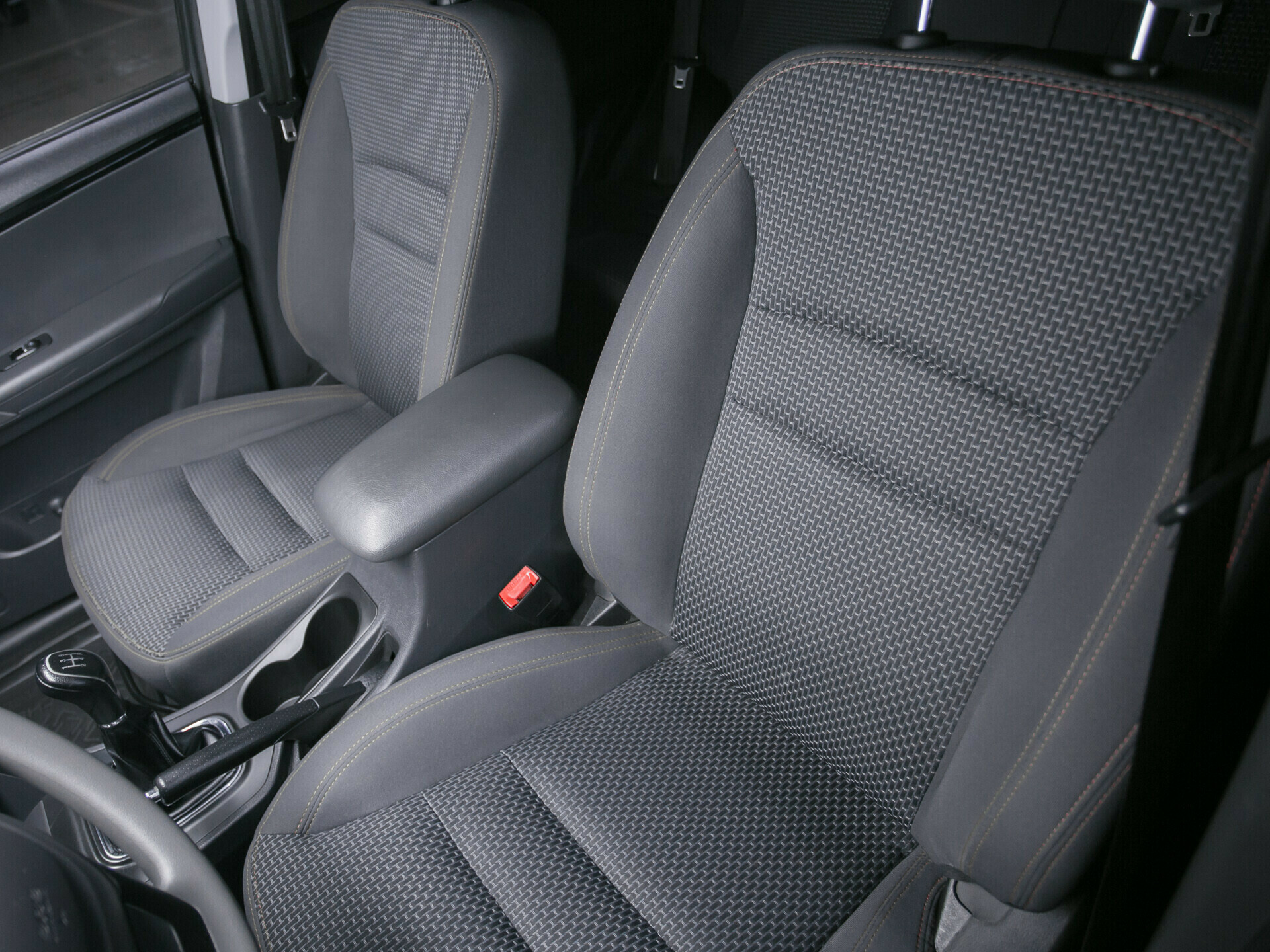 Chery Tiggo 3, I 1.6 MT (126 л.с.)