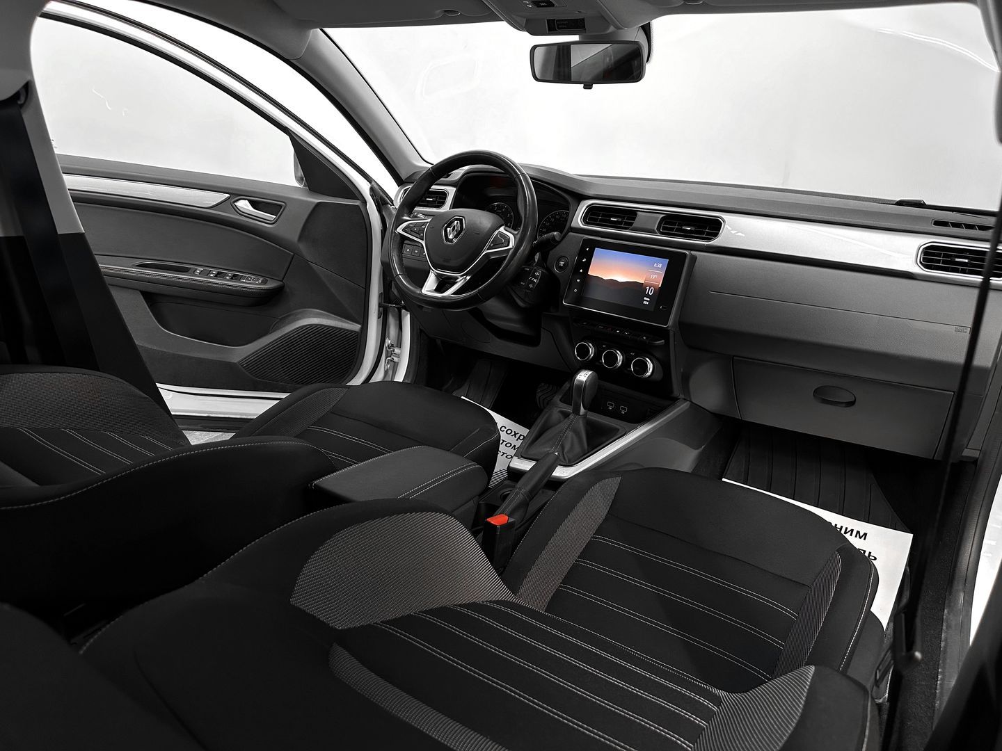 Renault Arkana, I 1.6 CVT (114 л.с.)