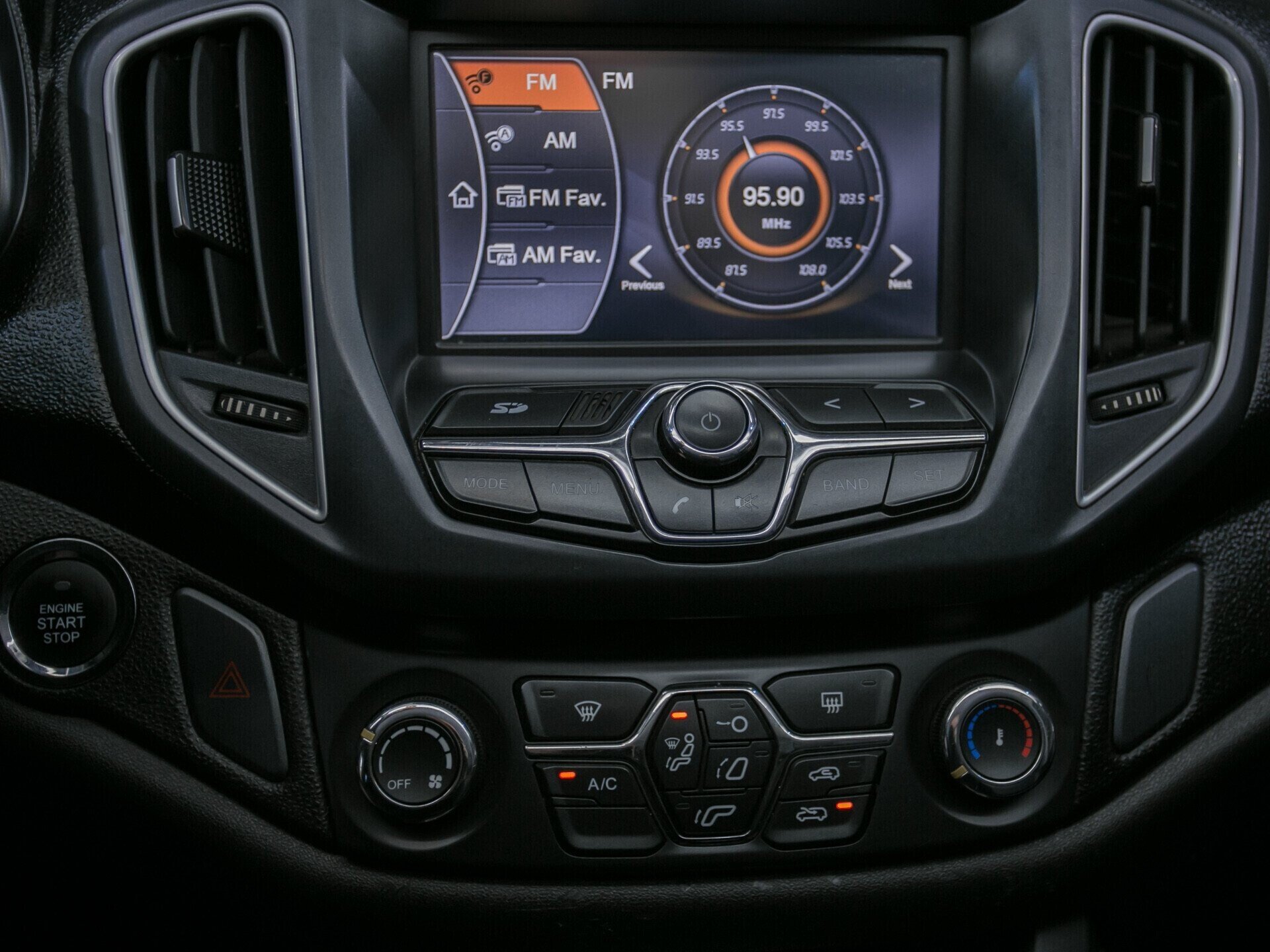 Chery Tiggo 5, I 2.0 CVT (139 л.с.)