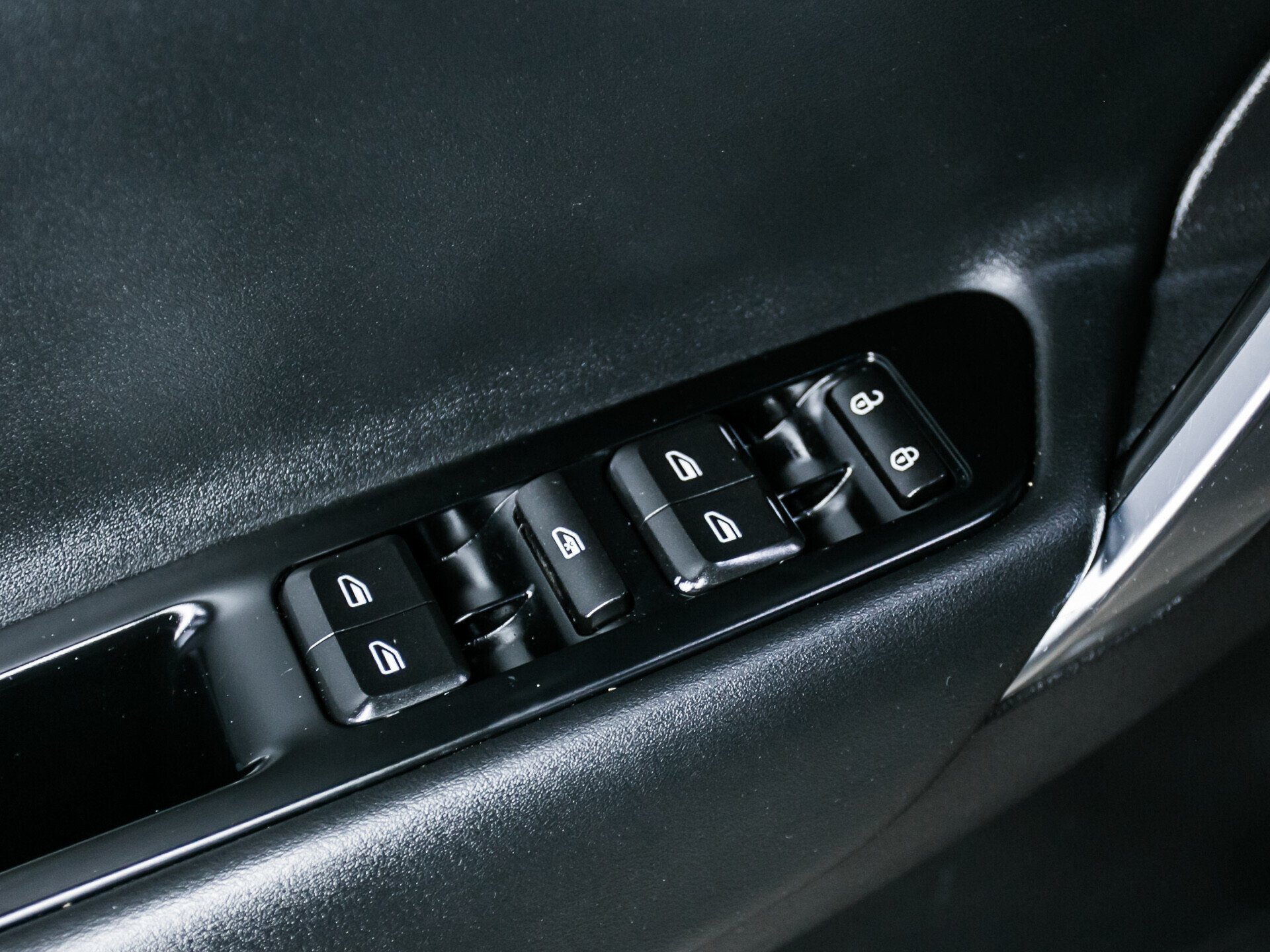 Geely Atlas, I 2.4 AT (149 л.с.) 4WD