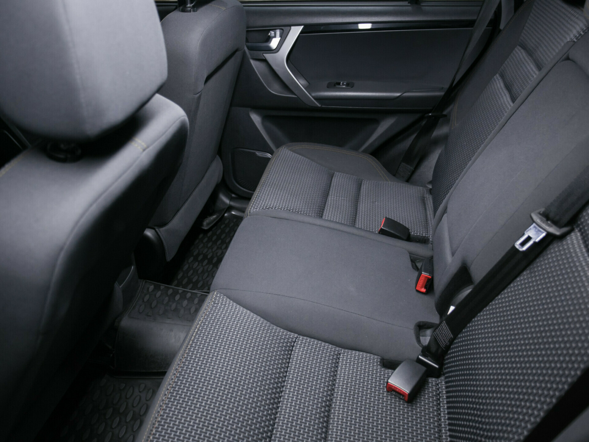 Chery Tiggo 3, I 1.6 MT (126 л.с.)