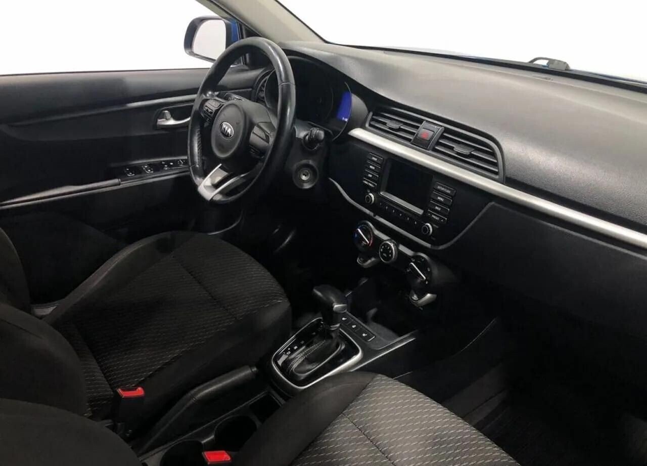 Kia Rio, IV X-Line 1.4 AT (100 л.с.)