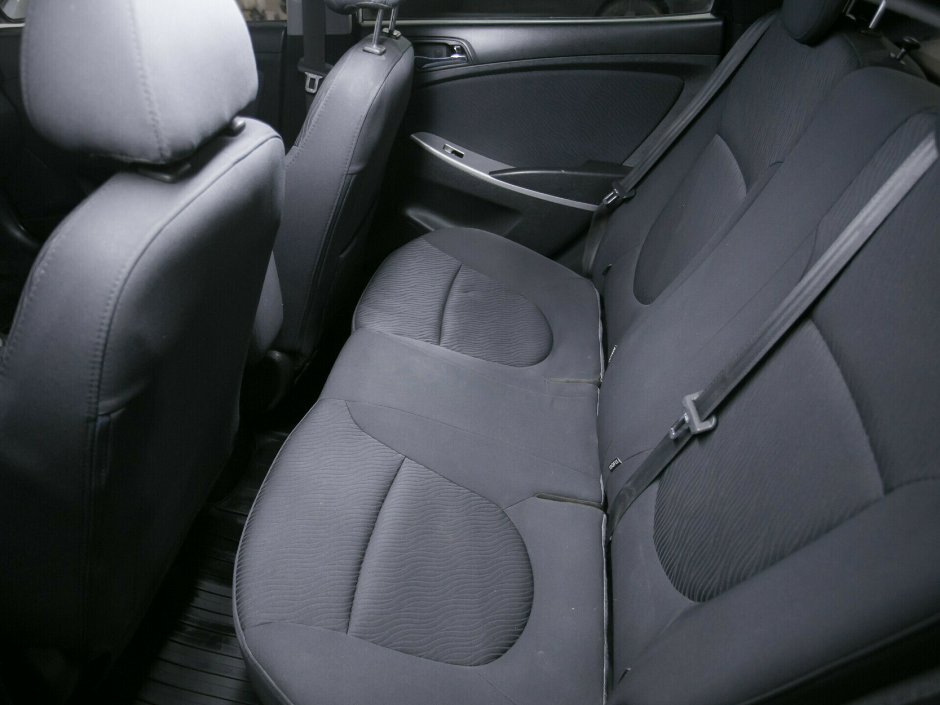 Hyundai Solaris, I 1.6 MT (123 л.с.)