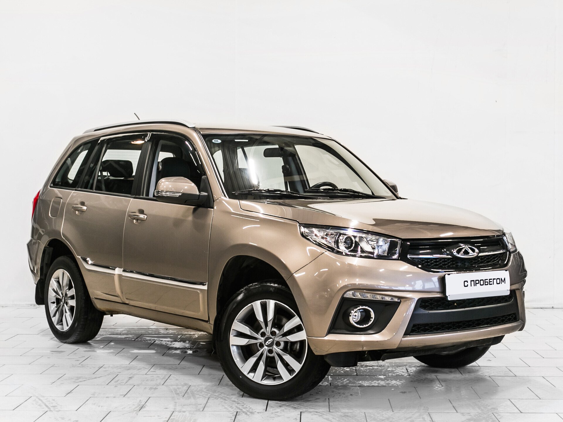 Chery Tiggo 3, I 1.6 MT (126 л.с.)