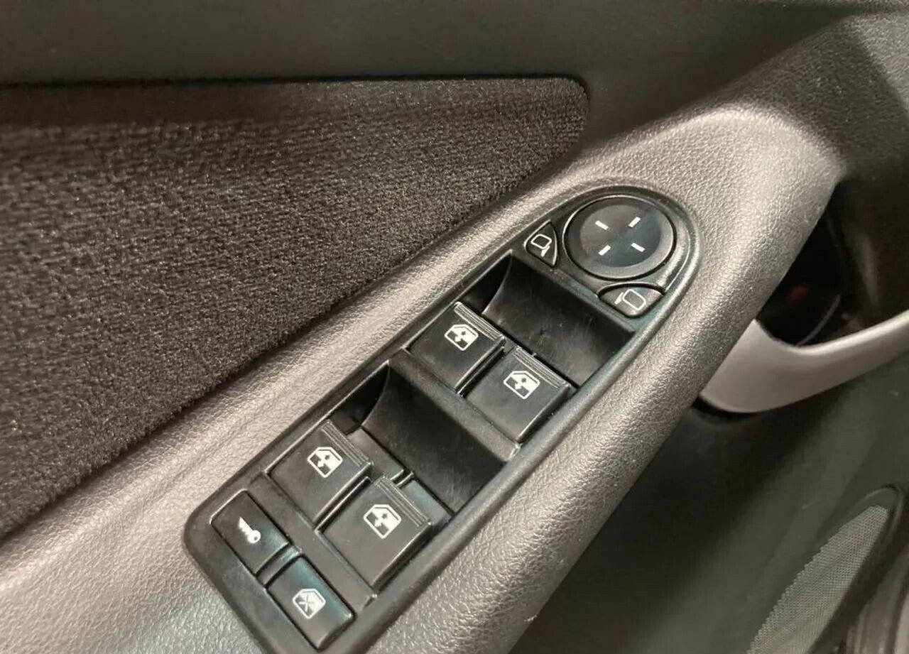 LADA (ВАЗ) Kalina, II 1.6 AT (98 л.с.)