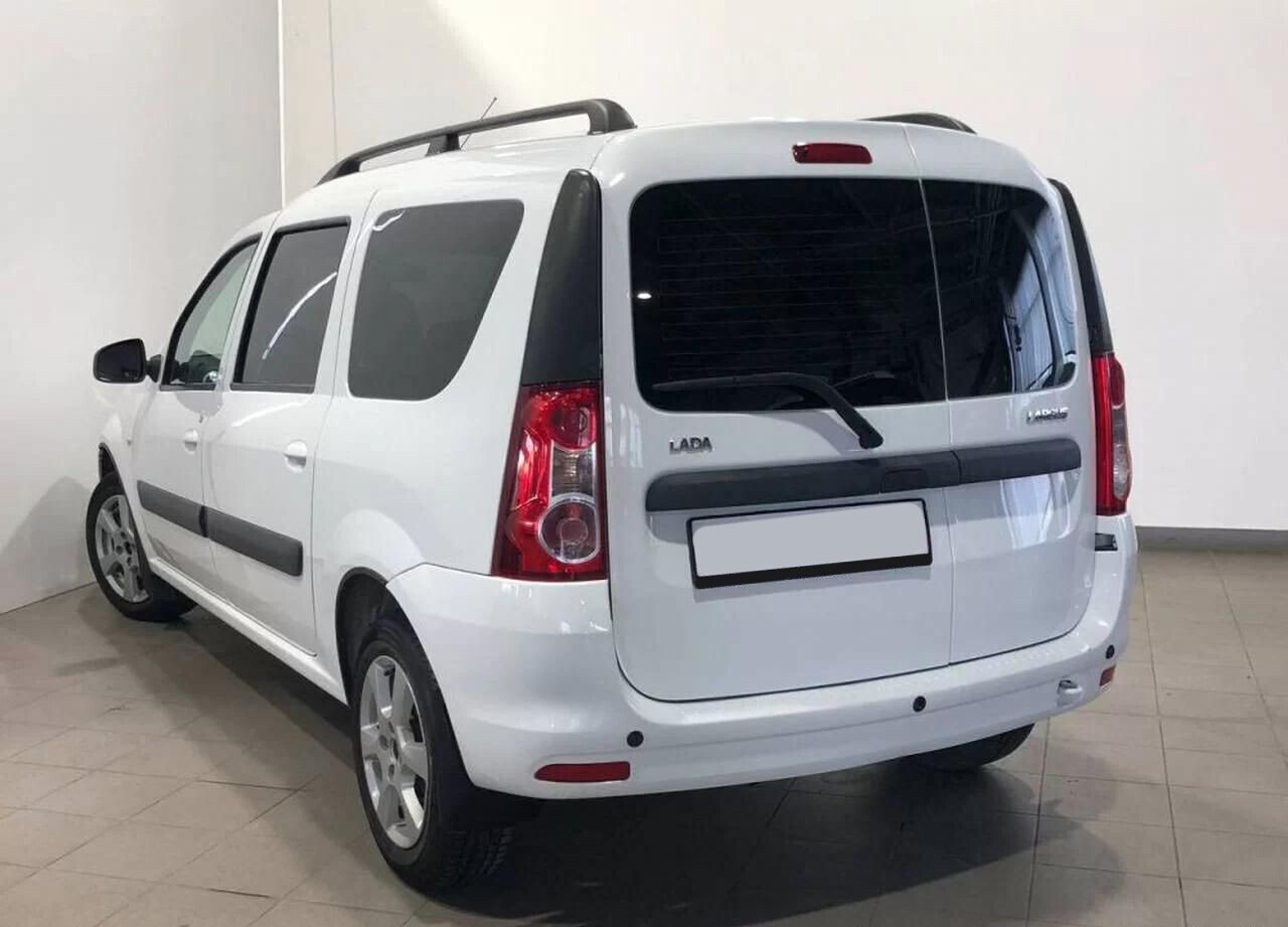 LADA (ВАЗ) Largus, I 1.6 MT (106 л.с.)