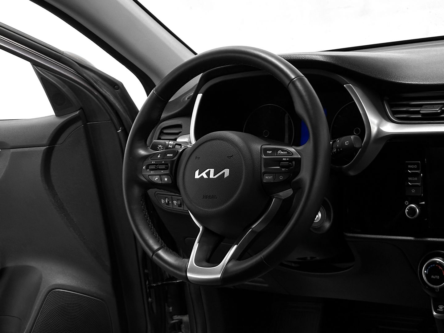 Kia Rio, IV Рестайлинг X 1.6 AT (123 л.с.)