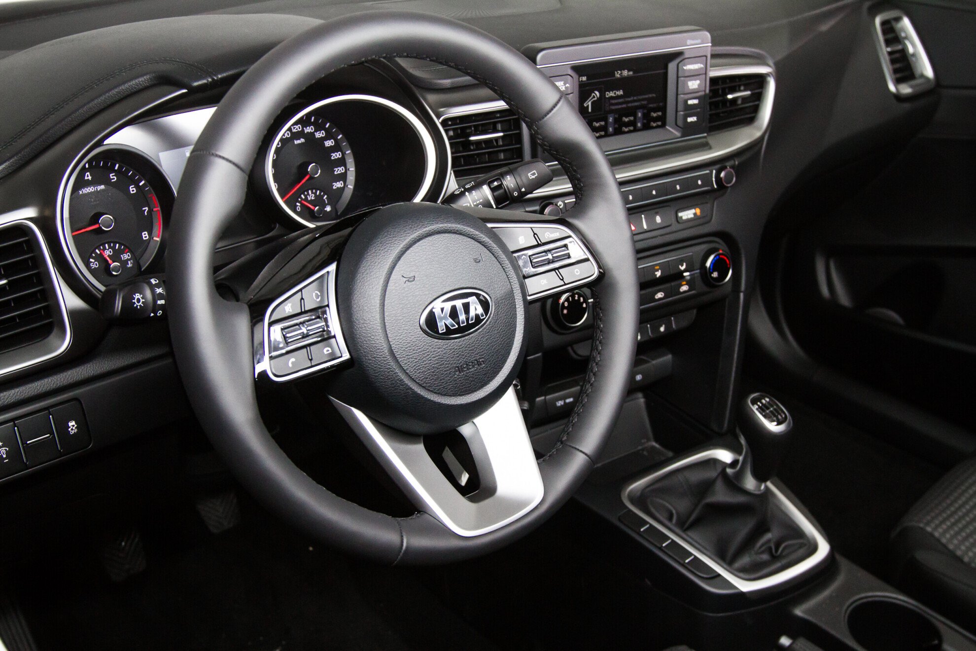 Kia Ceed, III 1.6 MT (128 л.с.)