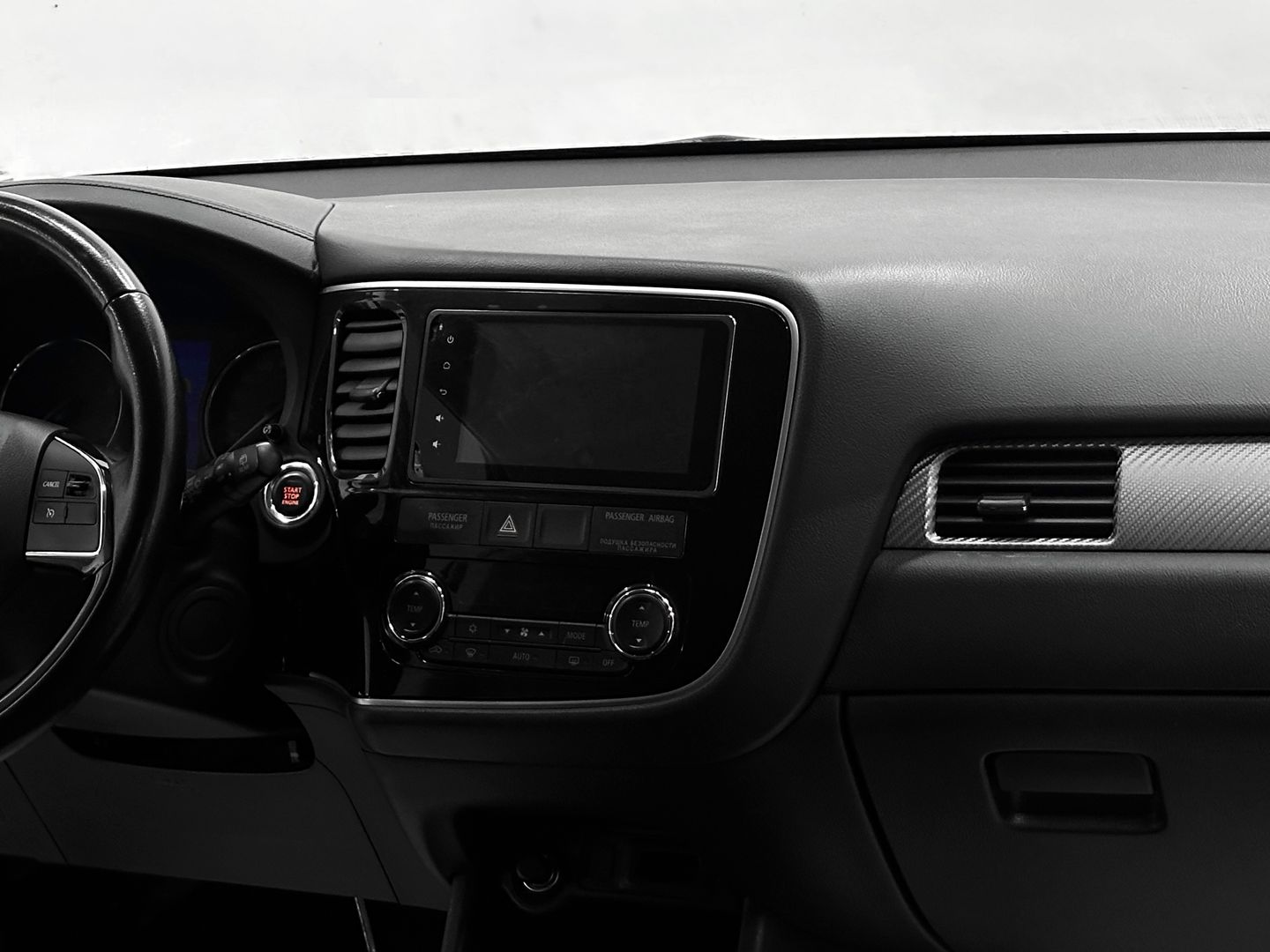 Mitsubishi Outlander, III Рестайлинг 2 2.0 CVT (146 л.с.) 4WD