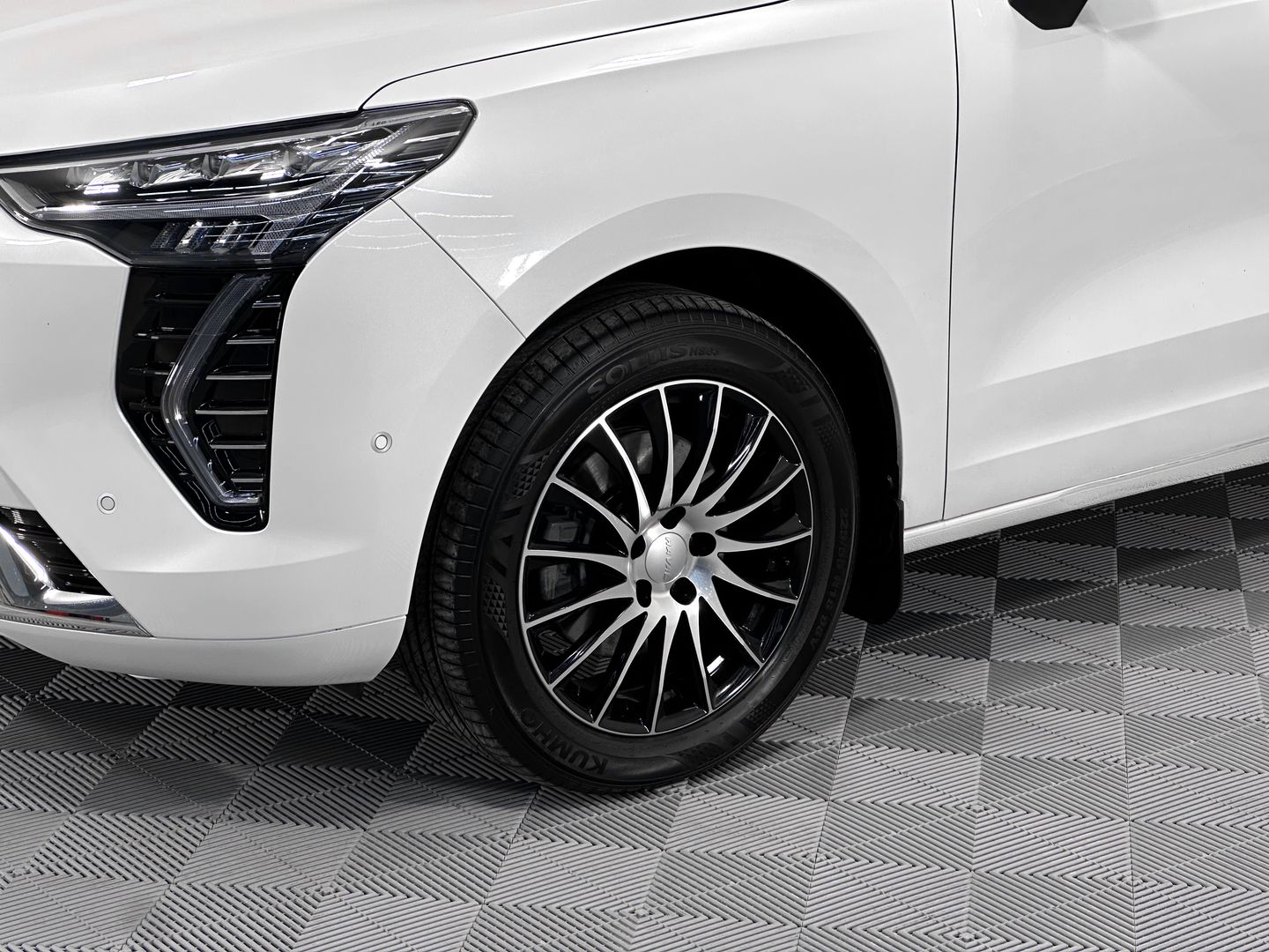 Haval Jolion, I 1.5 AMT (143 л.с.)