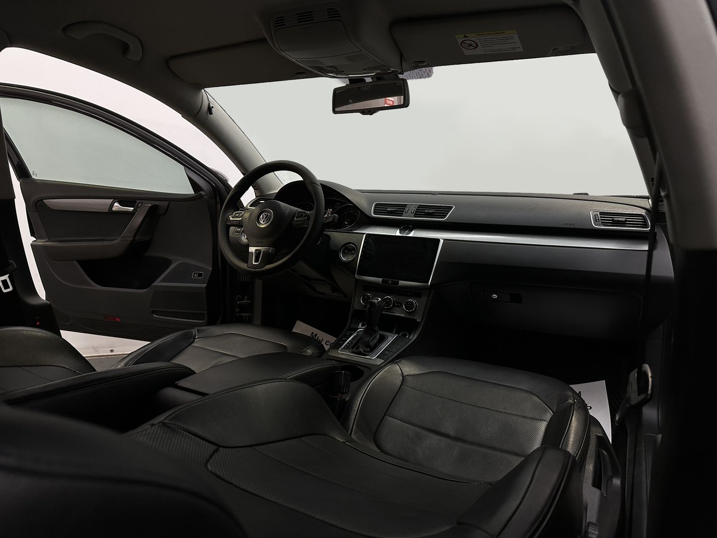 Volkswagen Passat, B7 1.8 AMT (152 л.с.)