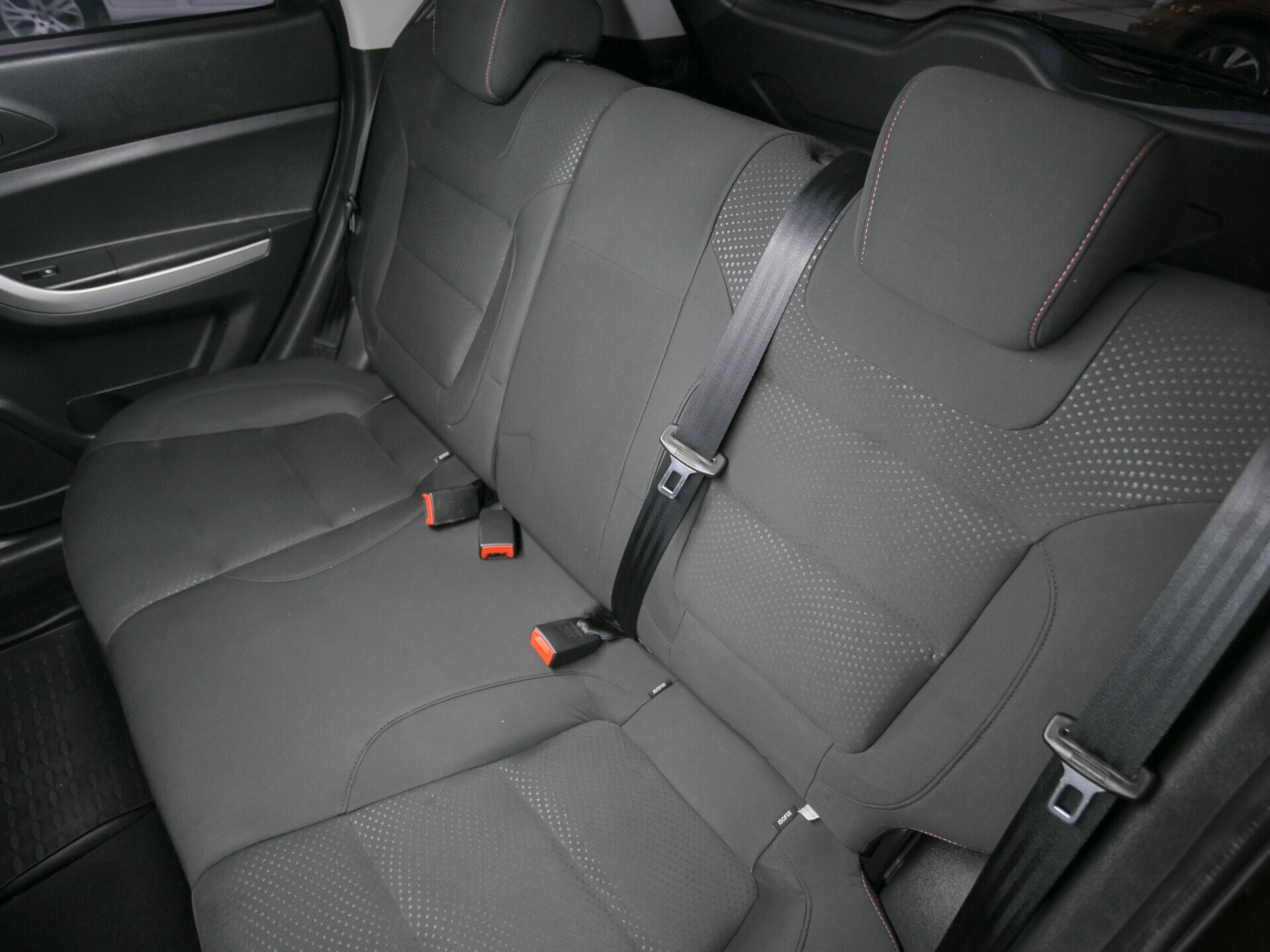 Changan CS35 1.6 AT (113 л.с.)