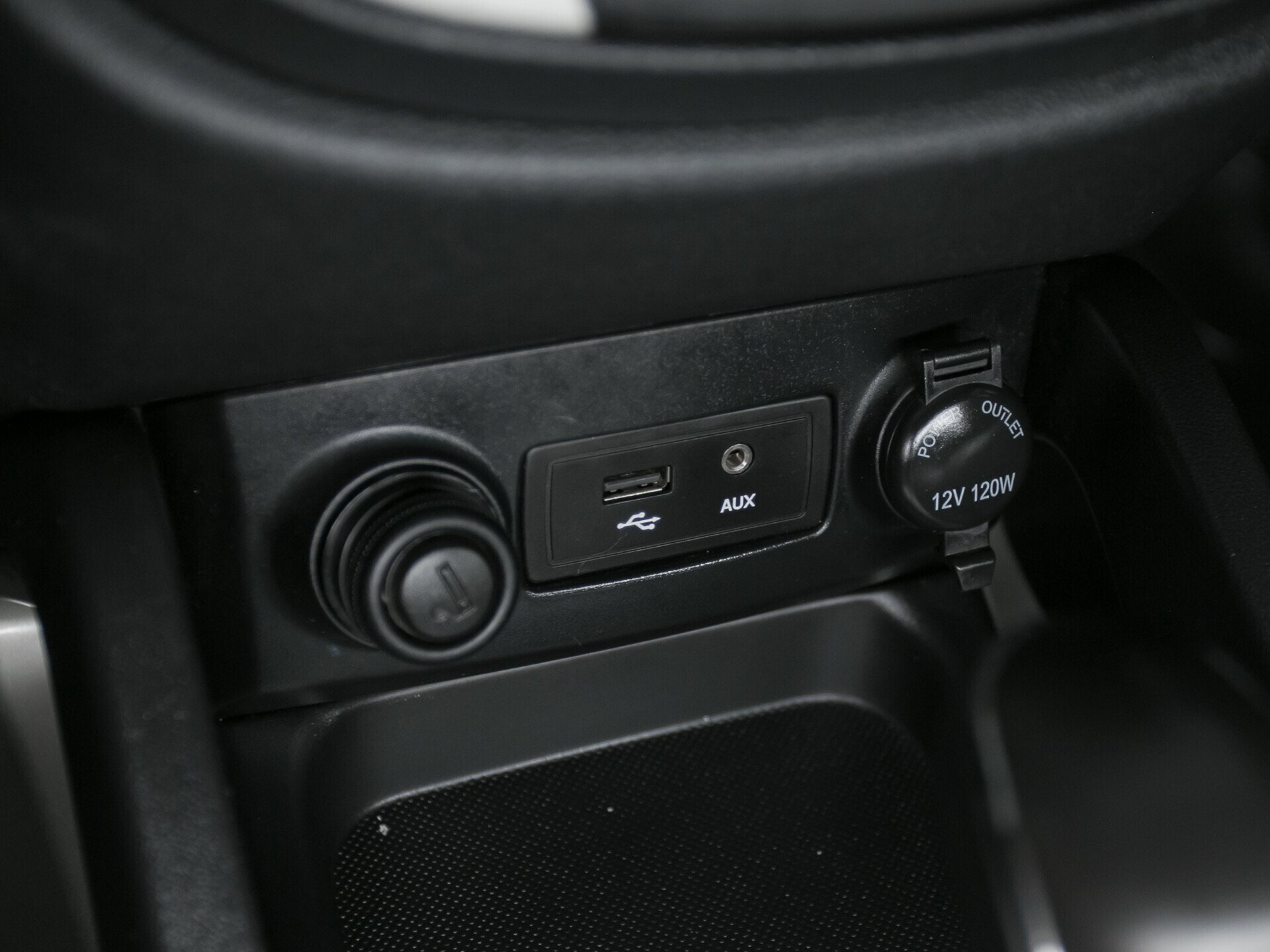 Changan CS35 1.6 AT (113 л.с.)