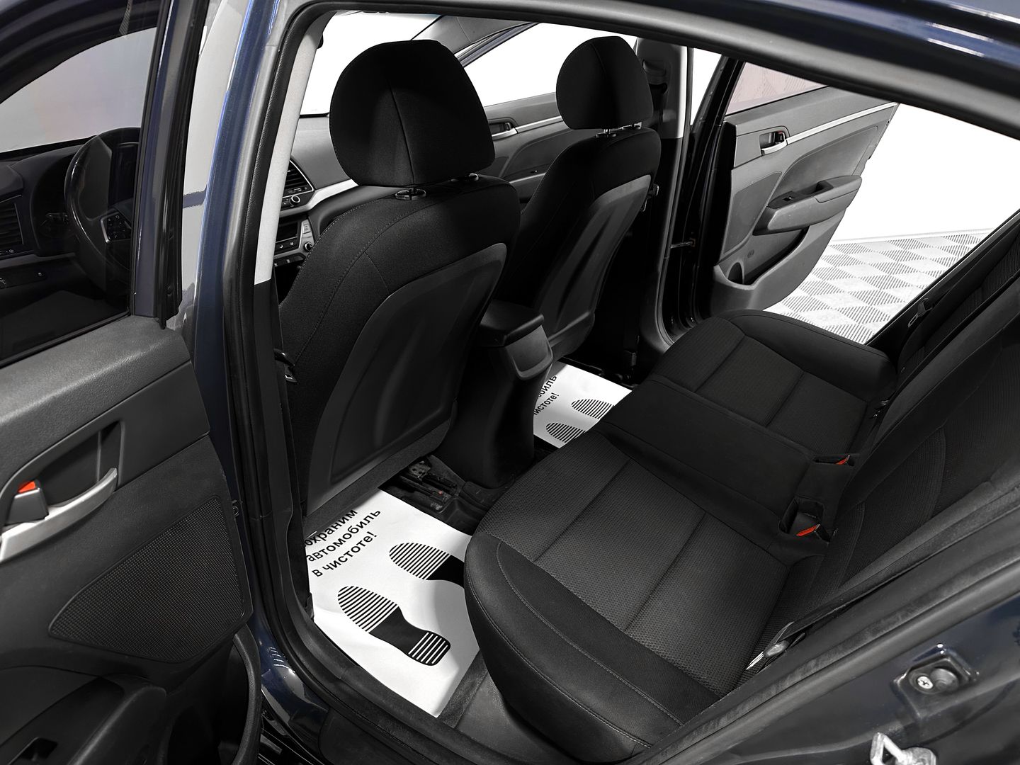 Hyundai Elantra, VI (AD) 1.6 AT (128 л.с.)