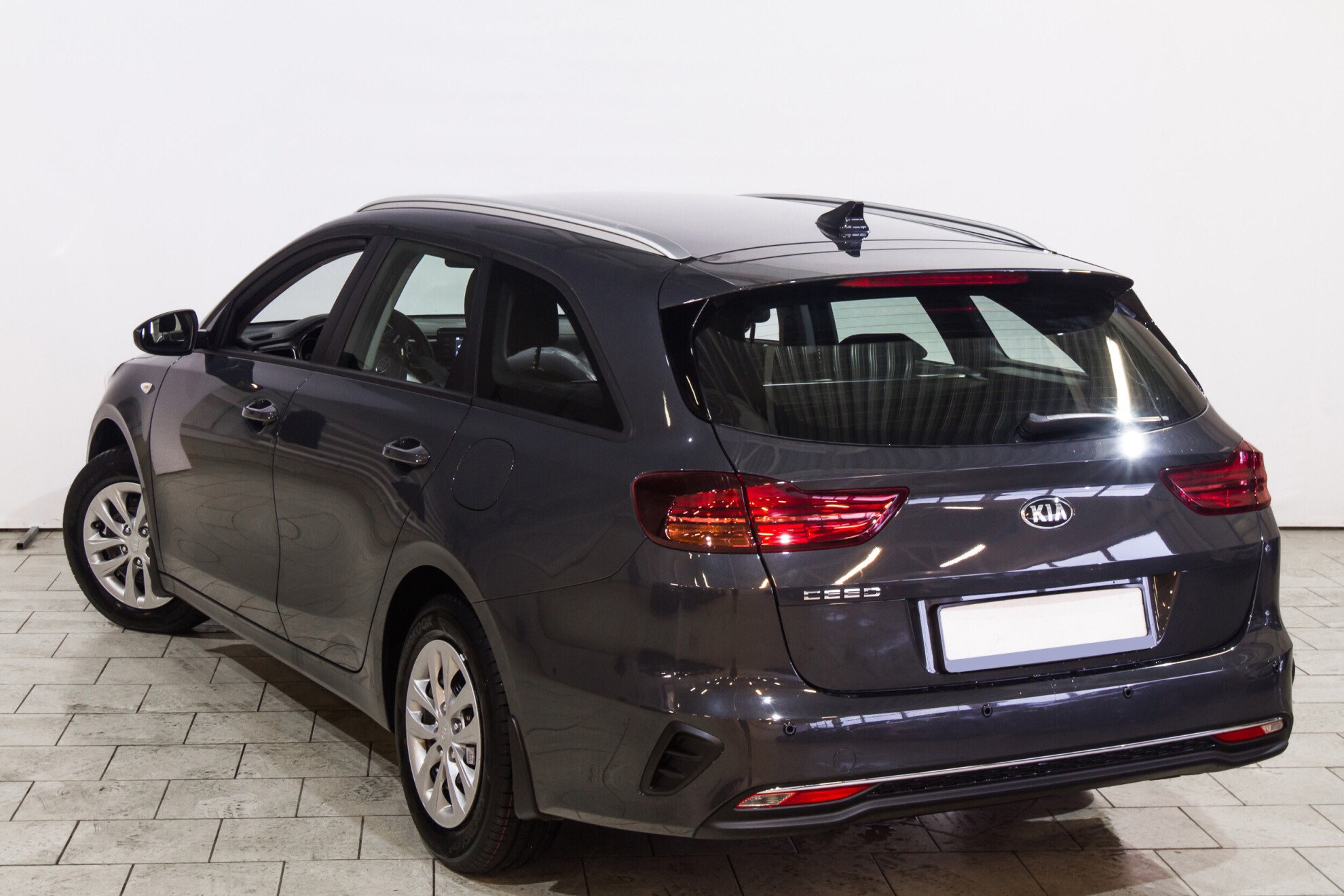 Kia Ceed, III 1.6 MT (128 л.с.)