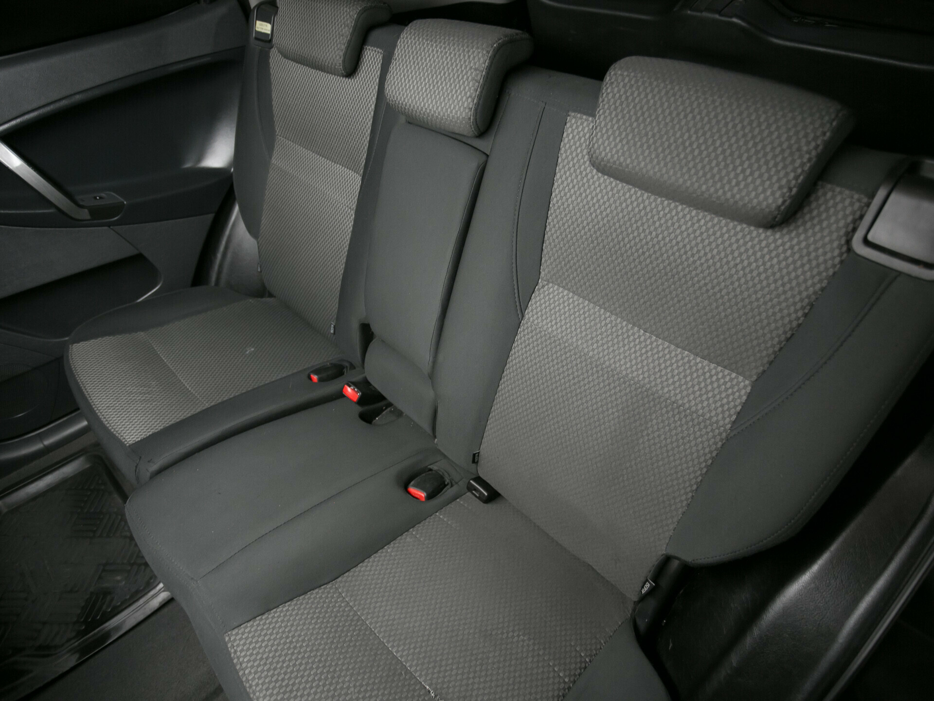 Geely Emgrand X7, I 2.0 MT (139 л.с.)