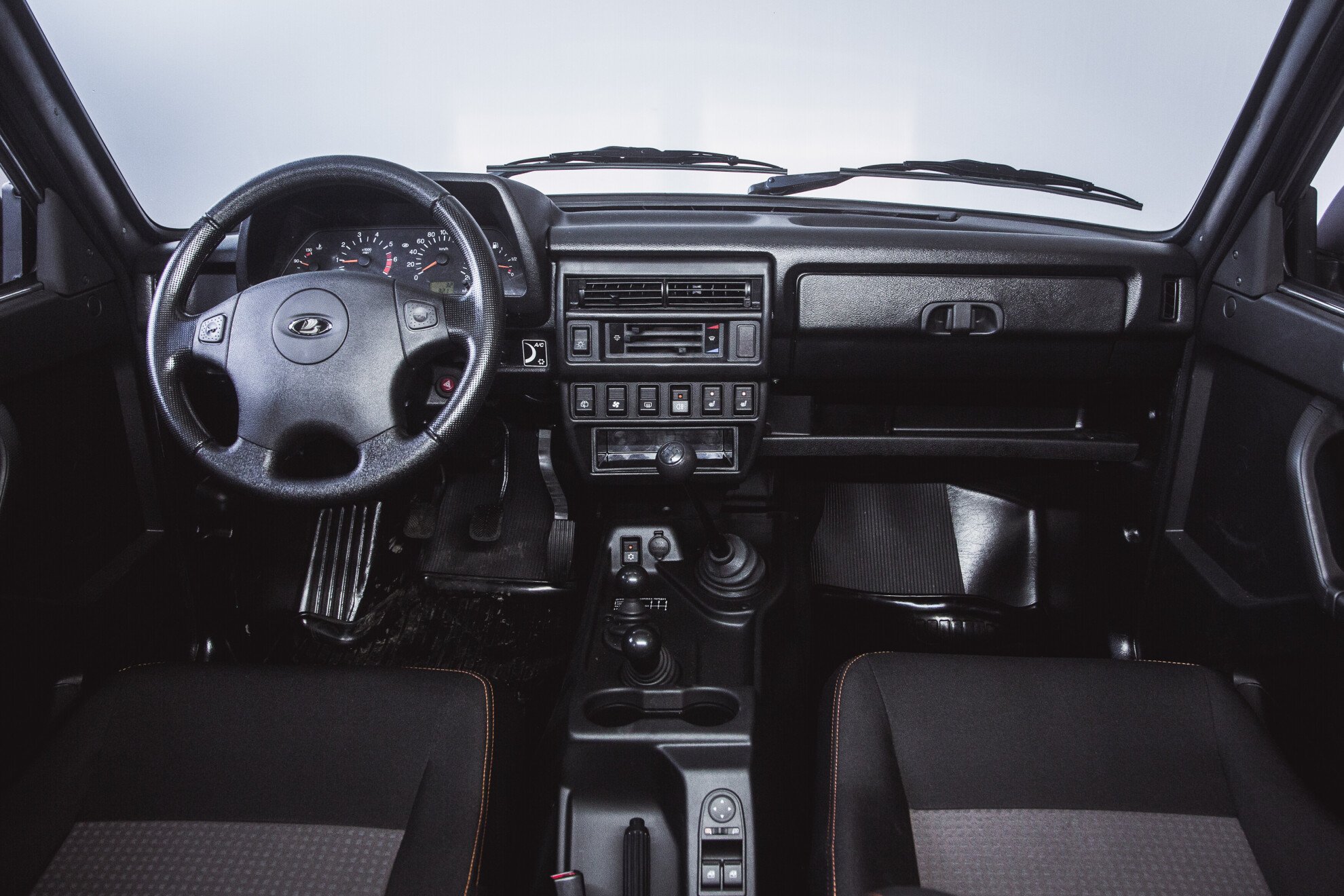 LADA (ВАЗ) 2121 (4x4), I Рестайлинг Urban 1.7 MT (83 л.с.) 4WD