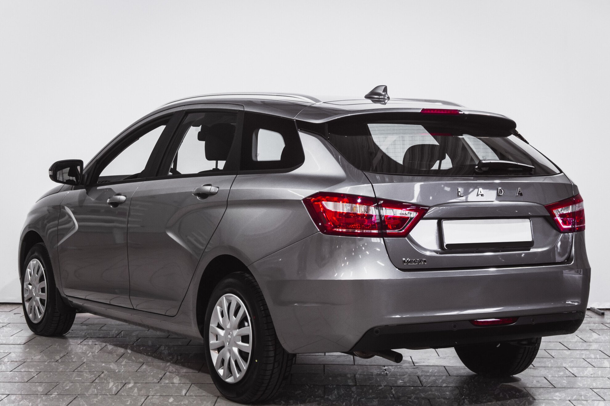 LADA (ВАЗ) Vesta, I SW Cross 1.6 MT (106 л.с.)