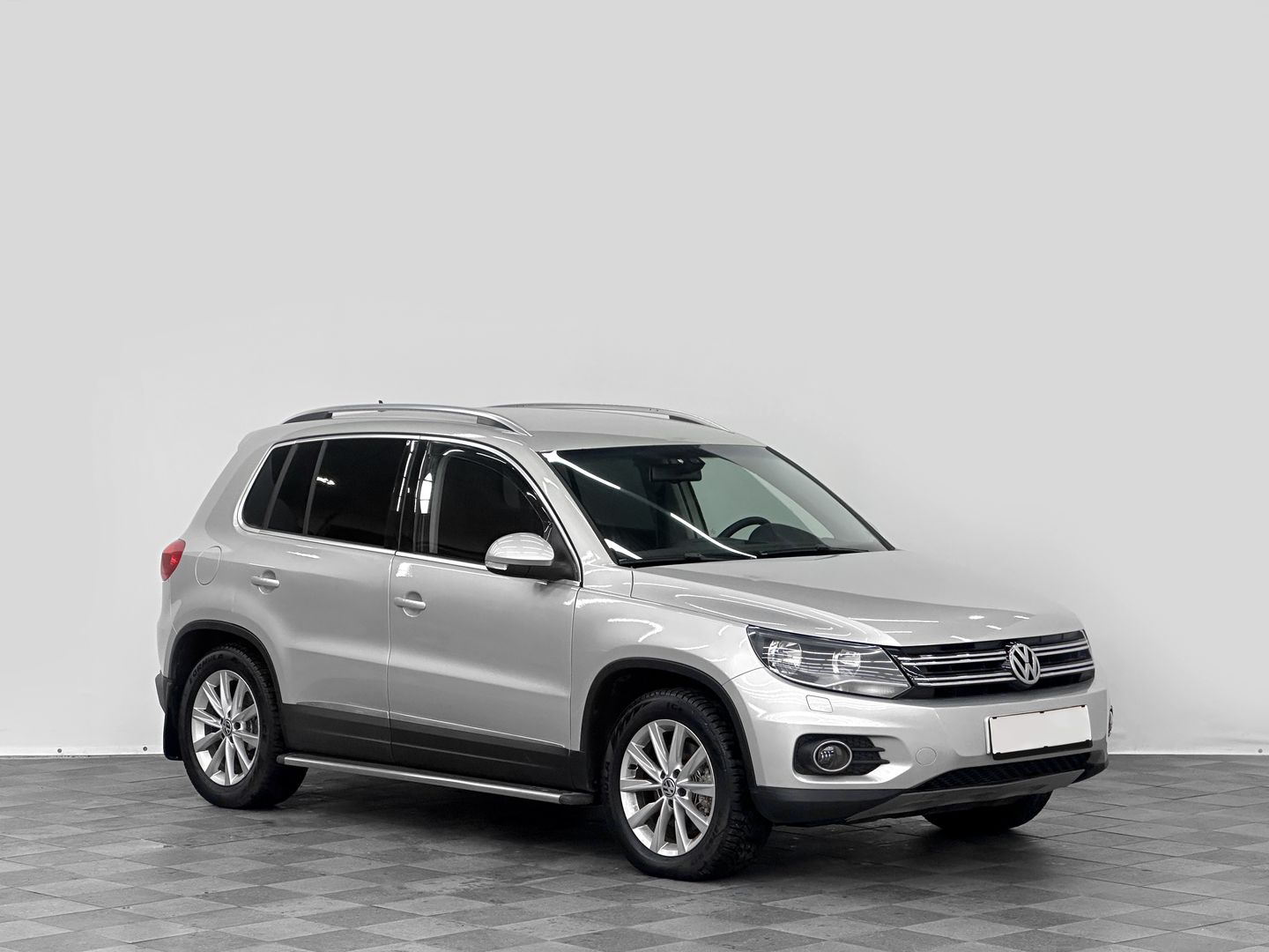 Volkswagen Tiguan, I Рестайлинг 2.0d AT (140 л.с.) 4WD