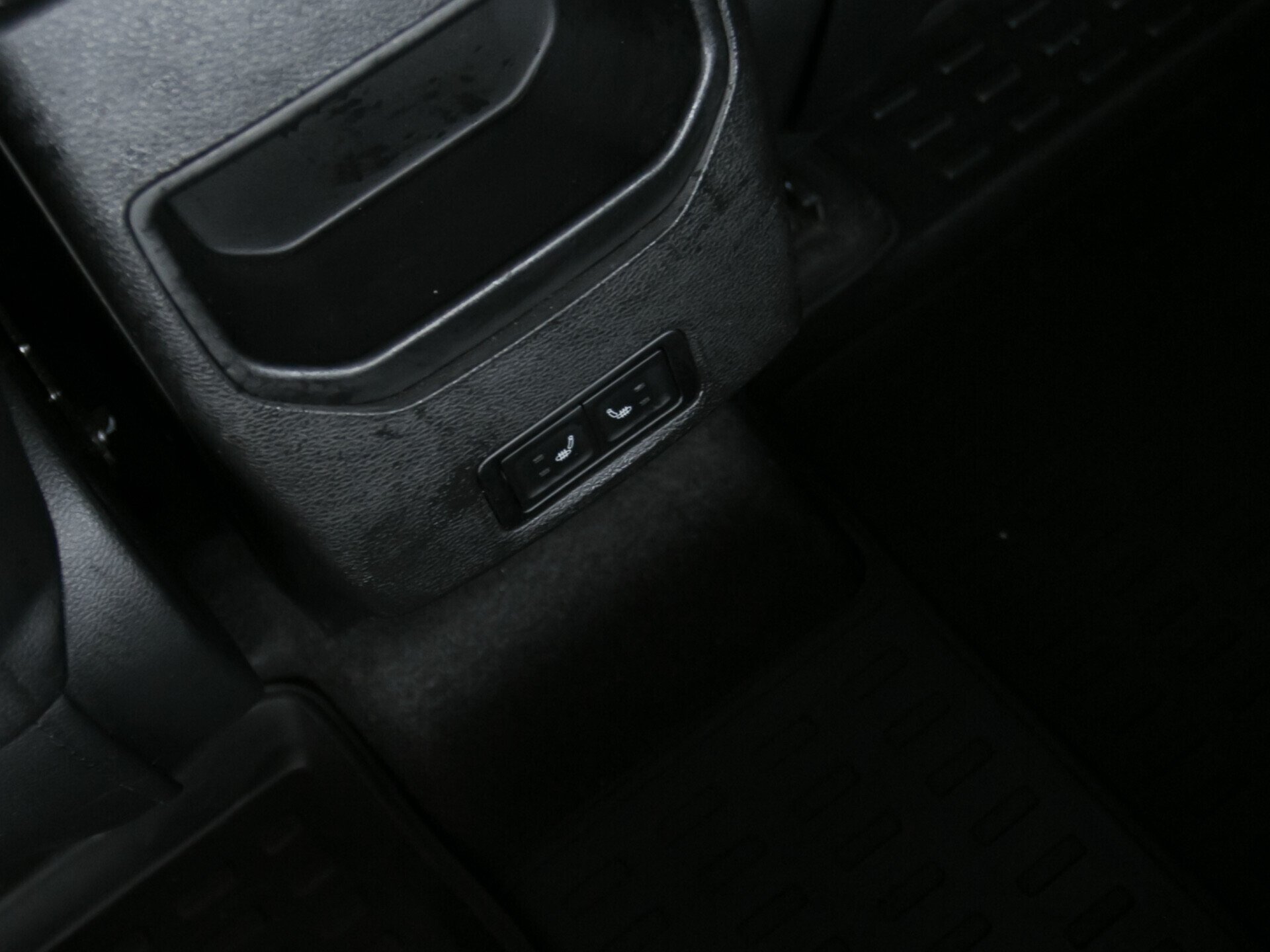 Chery Tiggo 4, I Рестайлинг 2.0 CVT (122 л.с.)