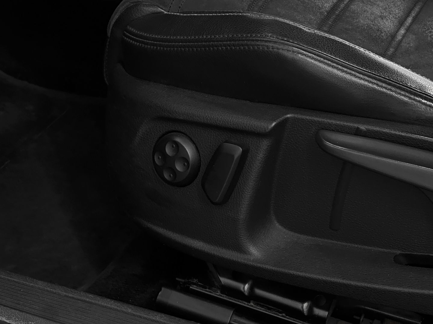 Volkswagen Passat CC, I 1.8 AMT (152 л.с.)