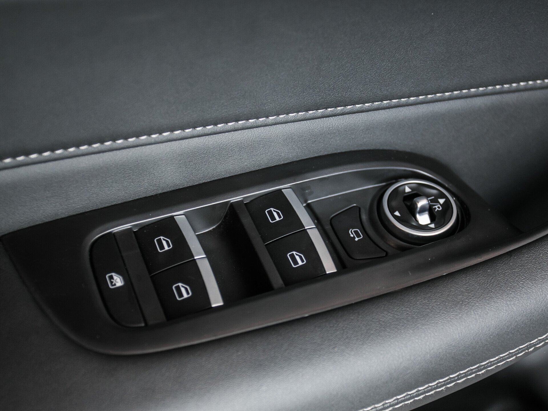 Chery Tiggo 4 Pro, I 1.5 CVT (113 л.с.)