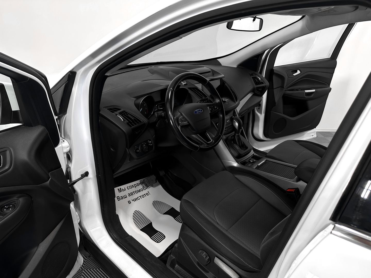 Ford Kuga, II Рестайлинг 1.5 AT (150 л.с.) 4WD