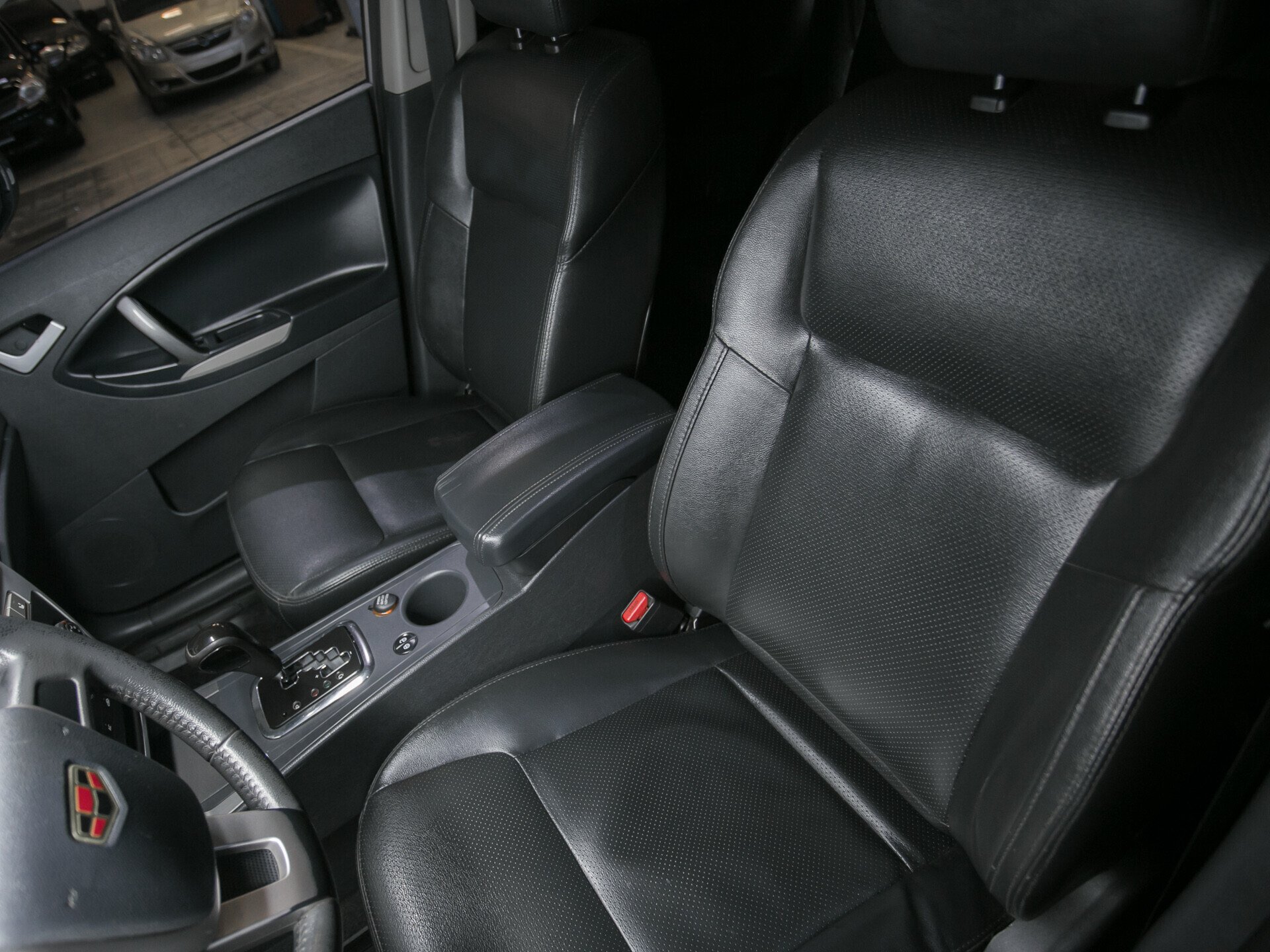 Geely Emgrand X7, I 2.4 AT (148 л.с.)