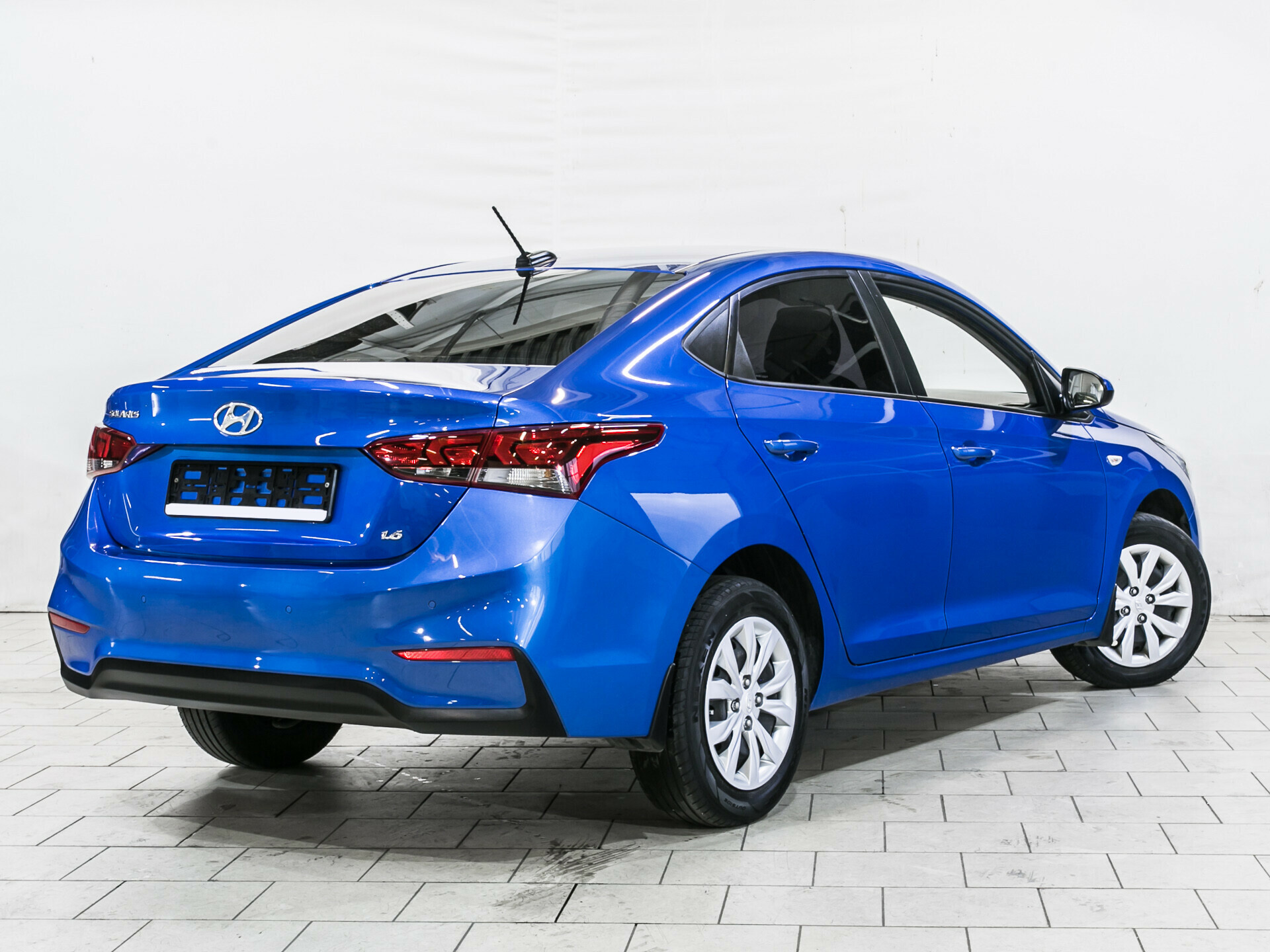 Hyundai Solaris, II 1.6 AT (123 л.с.)