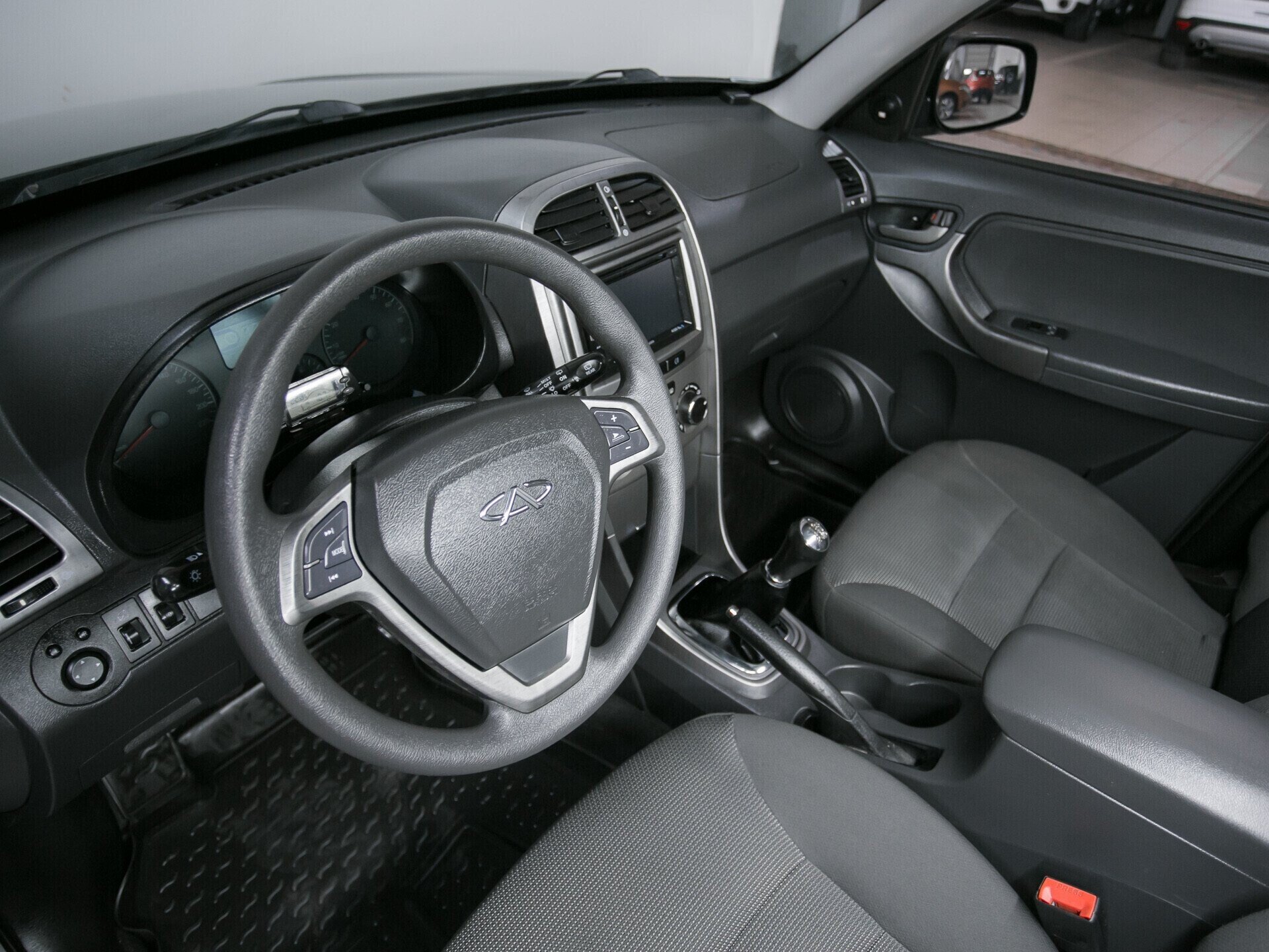 Chery Tiggo (T11), I Рестайлинг (FL) 1.9 MT (132 л.с.)