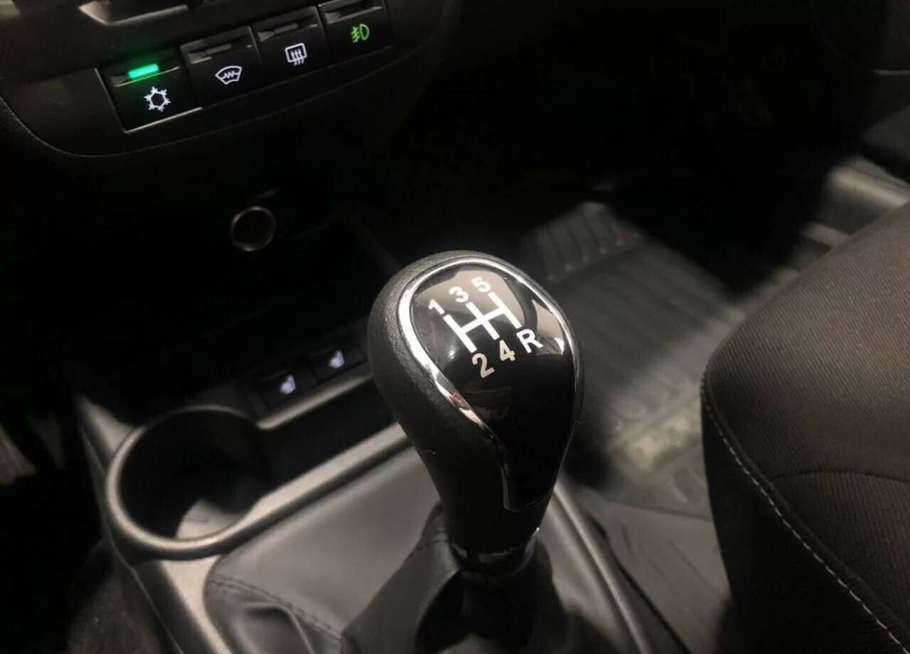 LADA (ВАЗ) Granta, I Рестайлинг 1.6 MT (106 л.с.)