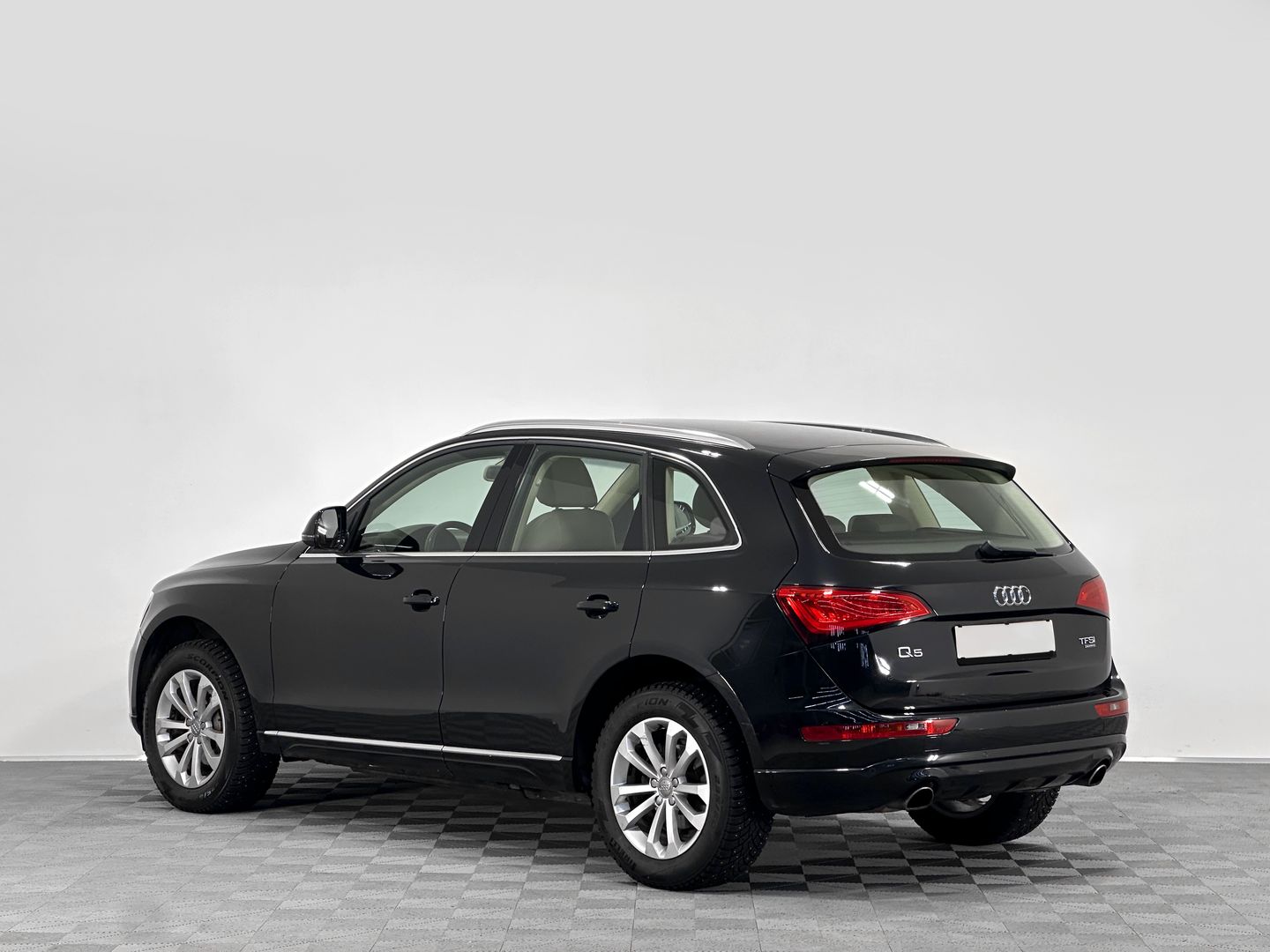 Audi Q5, I (8R) Рестайлинг 2.0 AT (225 л.с.) 4WD