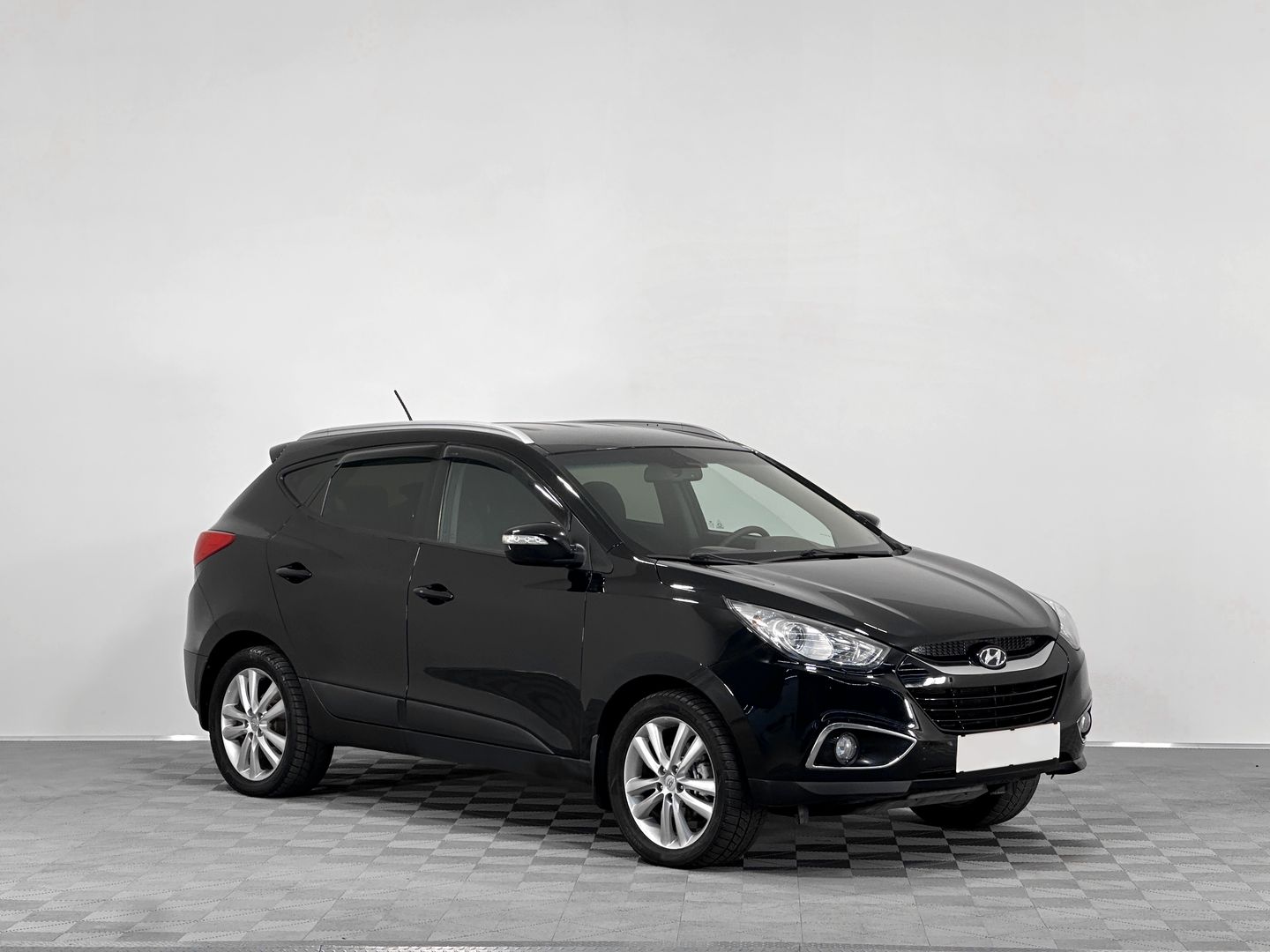 Hyundai ix35, I 2.0d AT (184 л.с.) 4WD