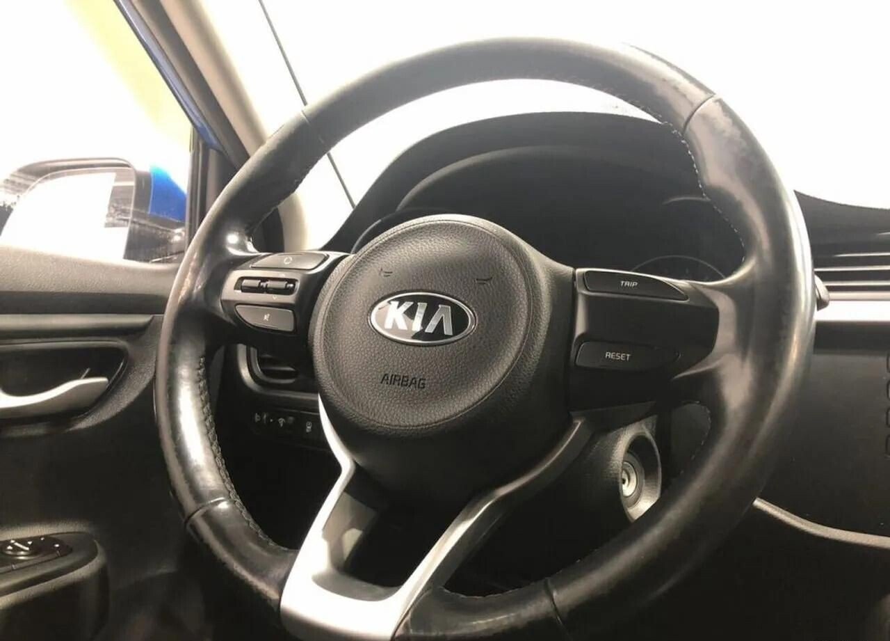 Kia Rio, IV X-Line 1.4 AT (100 л.с.)