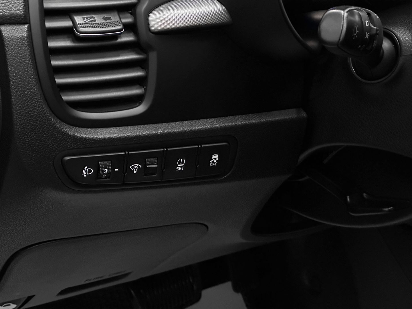 Kia Rio, IV 1.6 AT (123 л.с.)