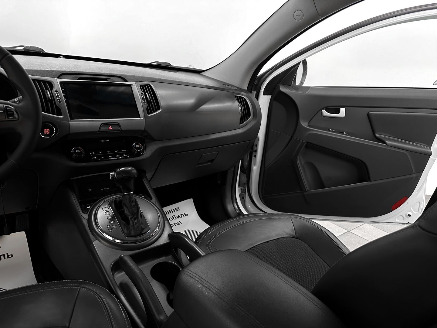 Kia Sportage, III 2.0 AT (150 л.с.) 4WD