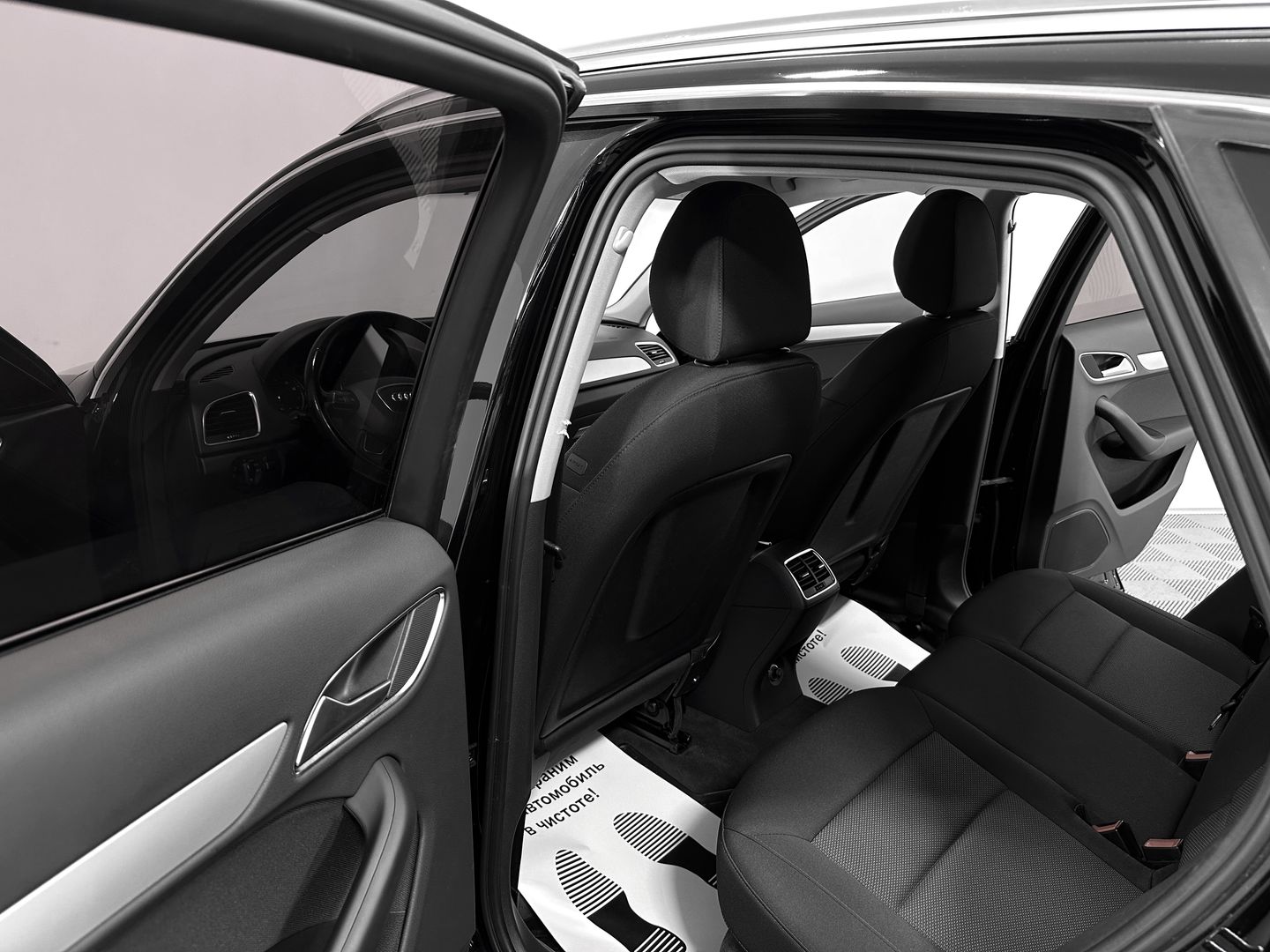 Audi Q3, I (8U) Рестайлинг 1.4 AMT (150 л.с.)