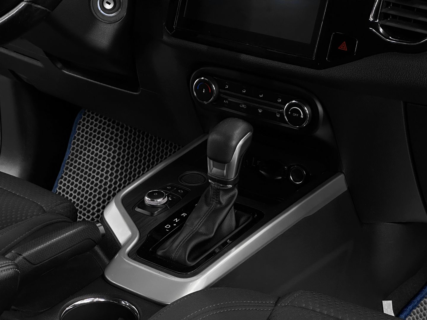 Chery Tiggo 4, I Рестайлинг 2.0 CVT (122 л.с.)