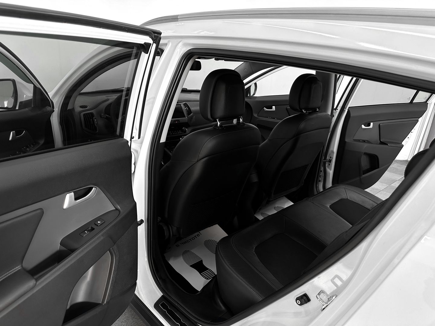 Kia Sportage, III 2.0 AT (150 л.с.) 4WD