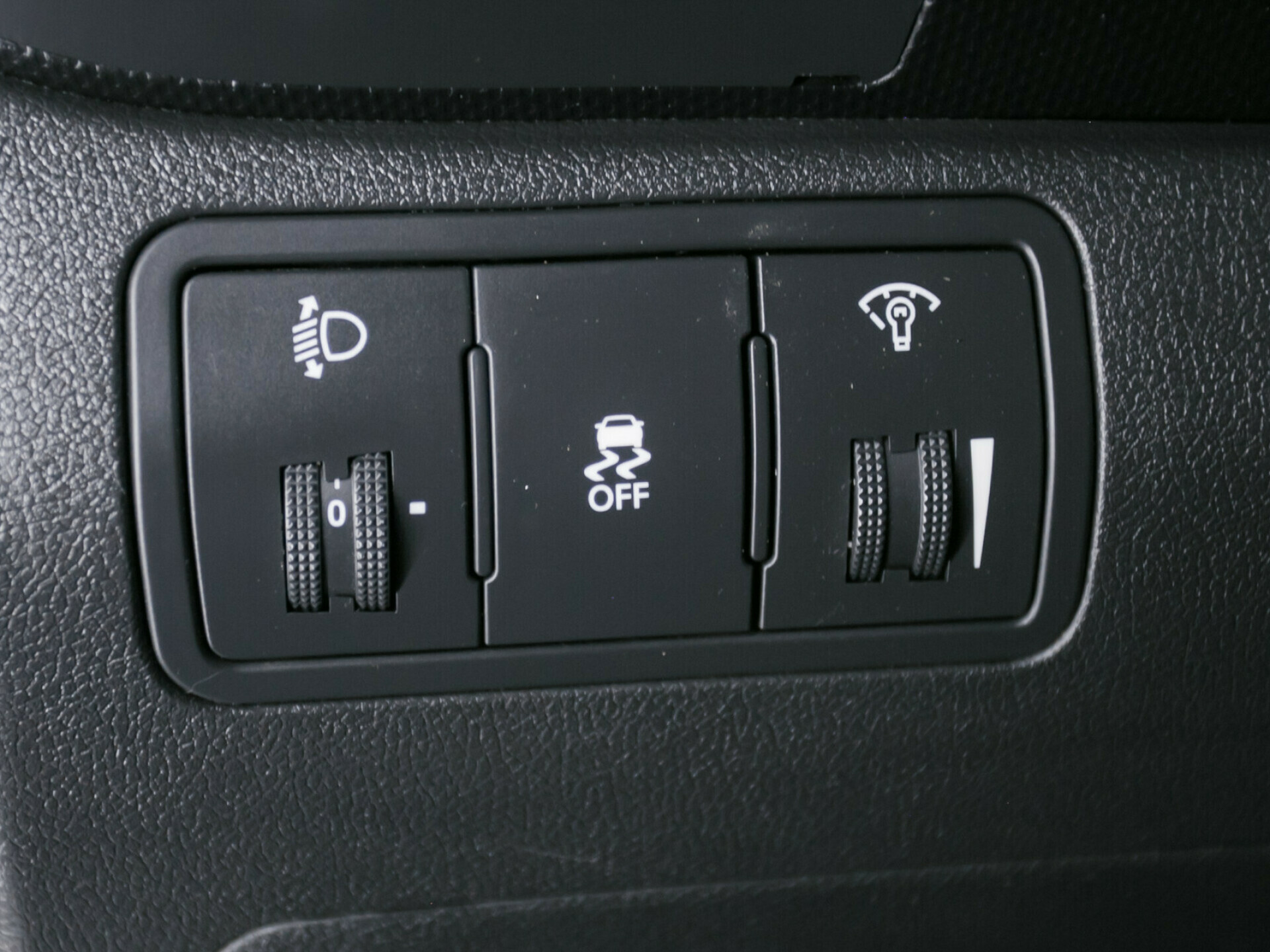 Hyundai Solaris, I 1.6 MT (123 л.с.)