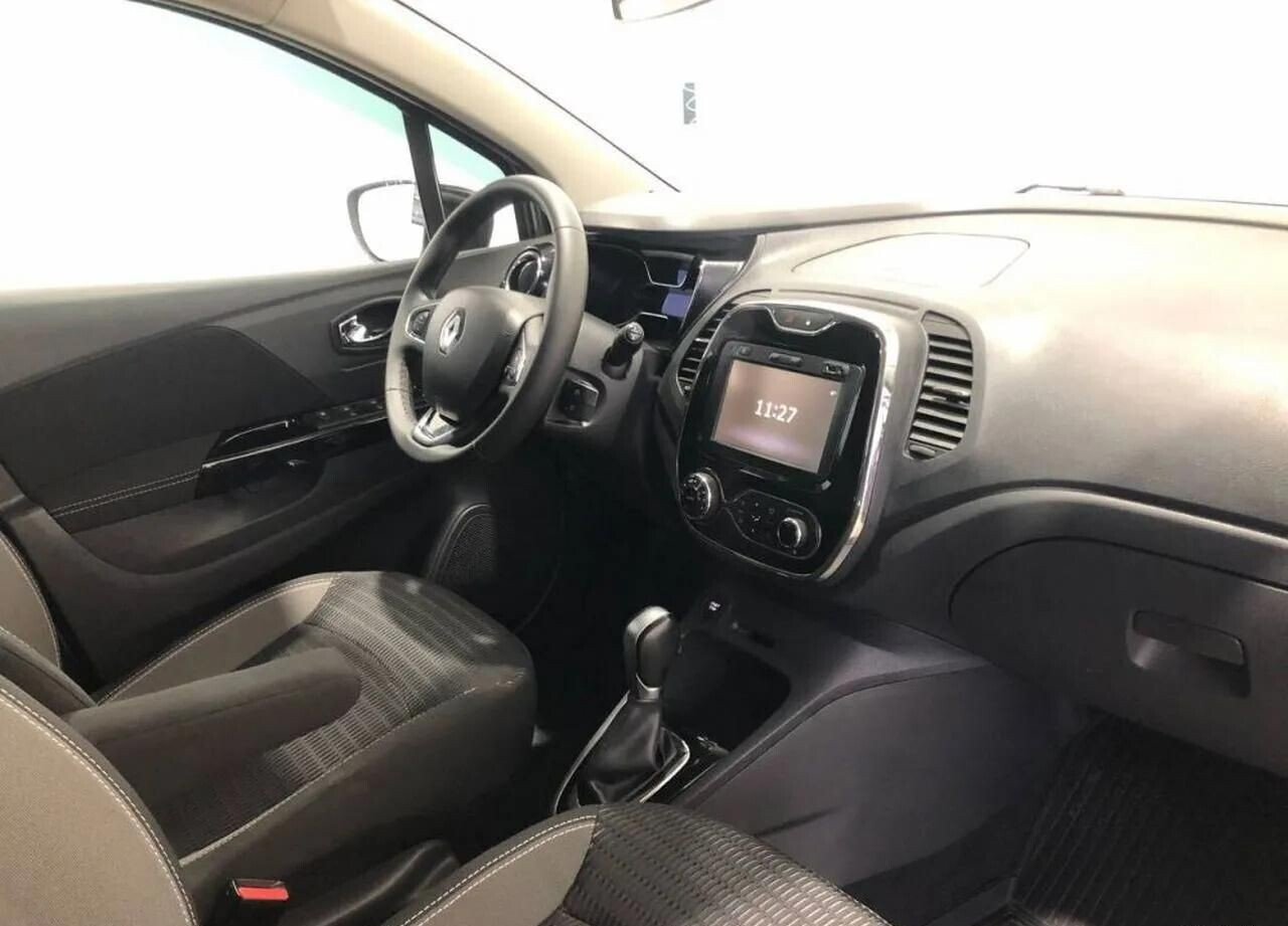 Renault Kaptur, I 2.0 AT (143 л.с.) 4WD