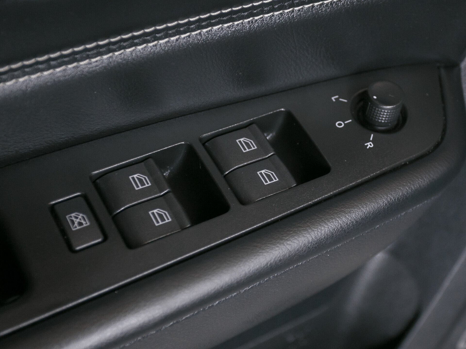 FAW Besturn X40, I 1.6 AT (108 л.с.)