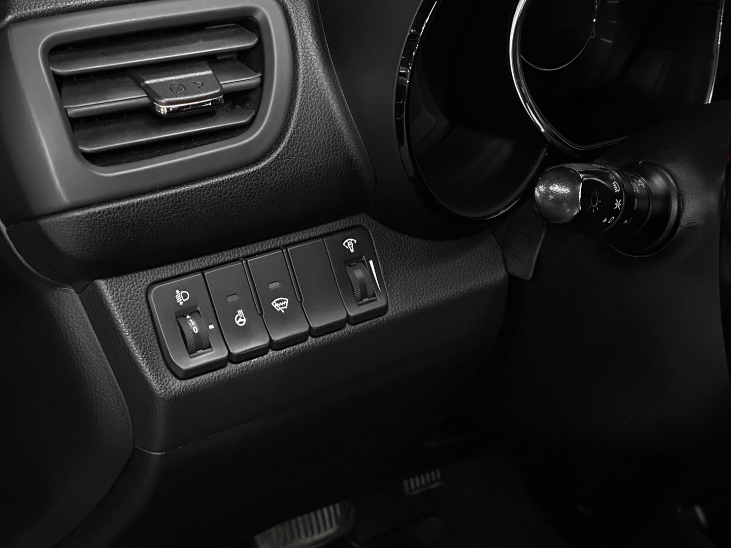 Kia Rio, III 6-speed 1.6 AT (123 л.с.)