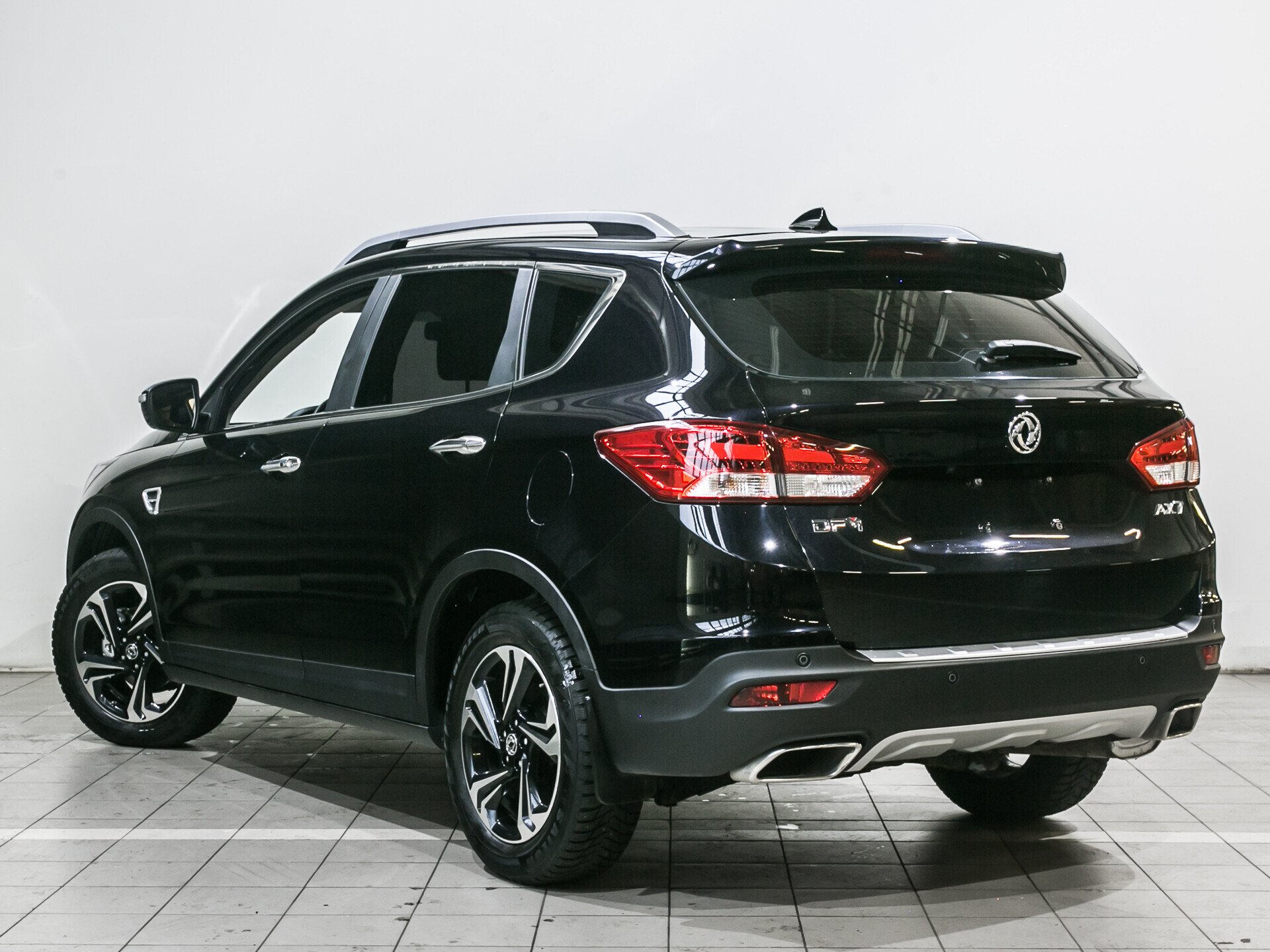 Dongfeng AX7, I 2.0 AT (140 л.с.)