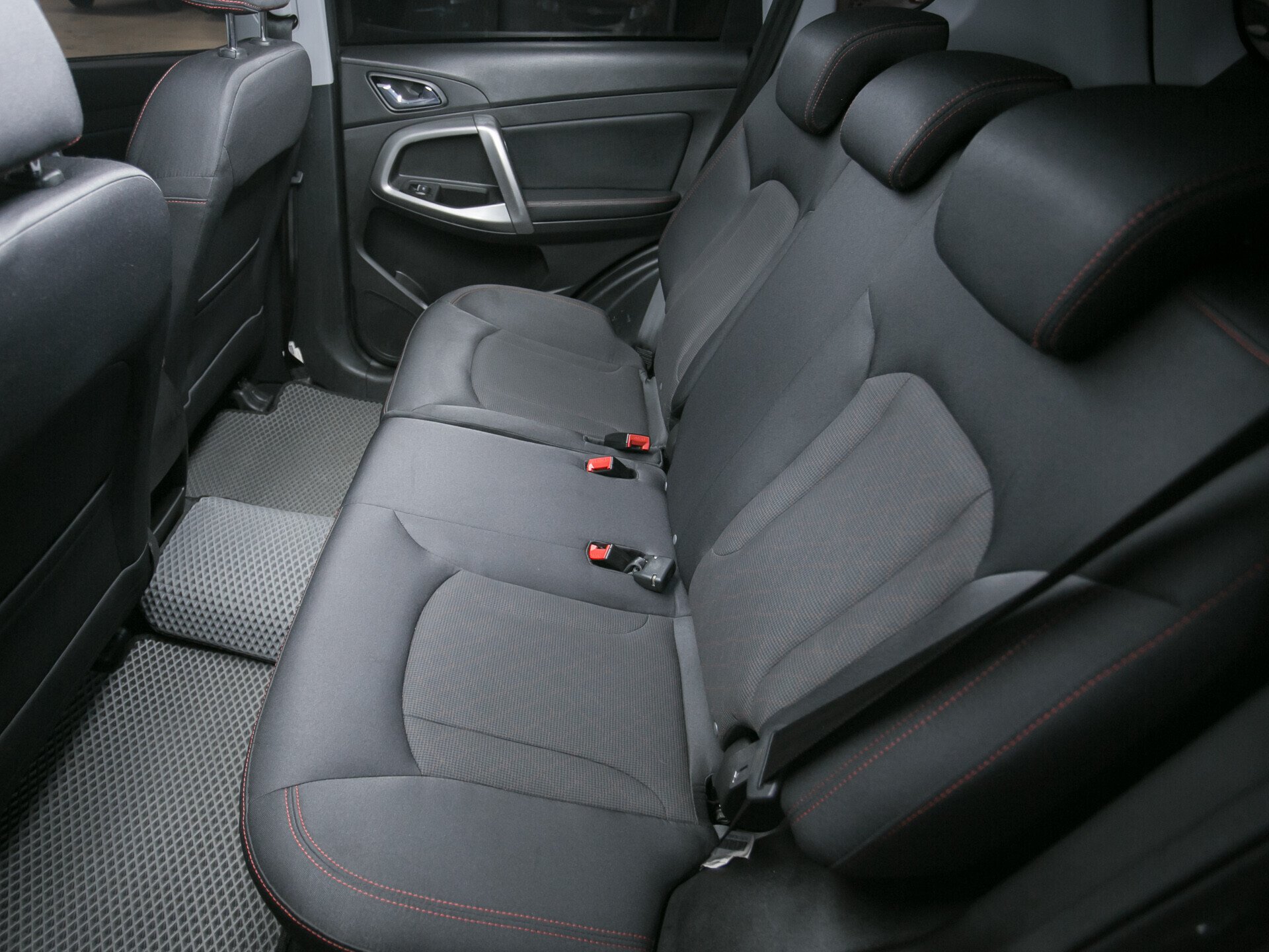 Chery Tiggo 5, I Рестайлинг 2.0 MT (136 л.с.)