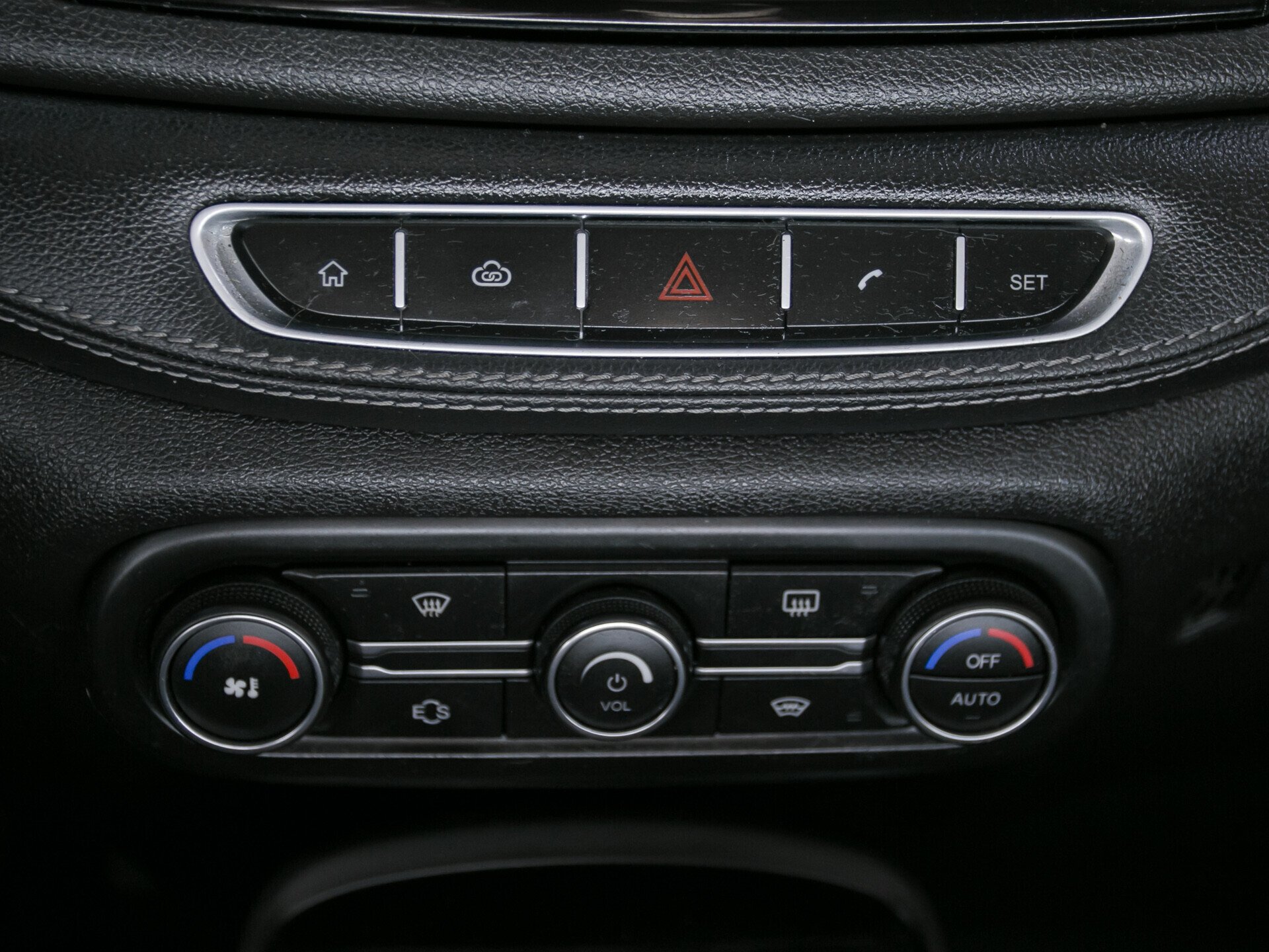 Chery Tiggo 7, I 2.0 CVT (122 л.с.)