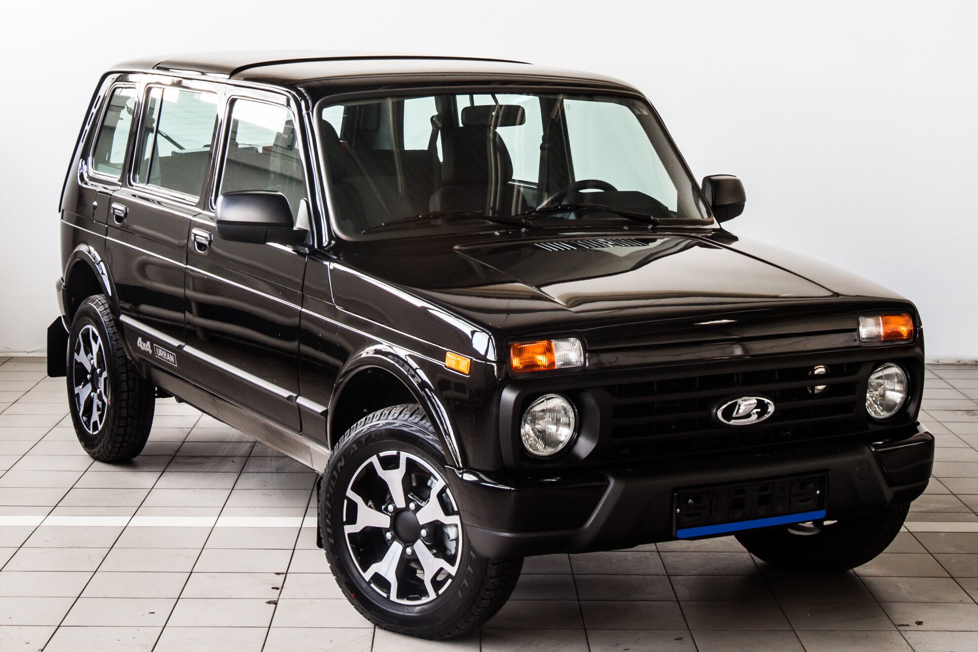 LADA (ВАЗ) 2131 (4x4), I Urban 1.7 MT (83 л.с.) 4WD