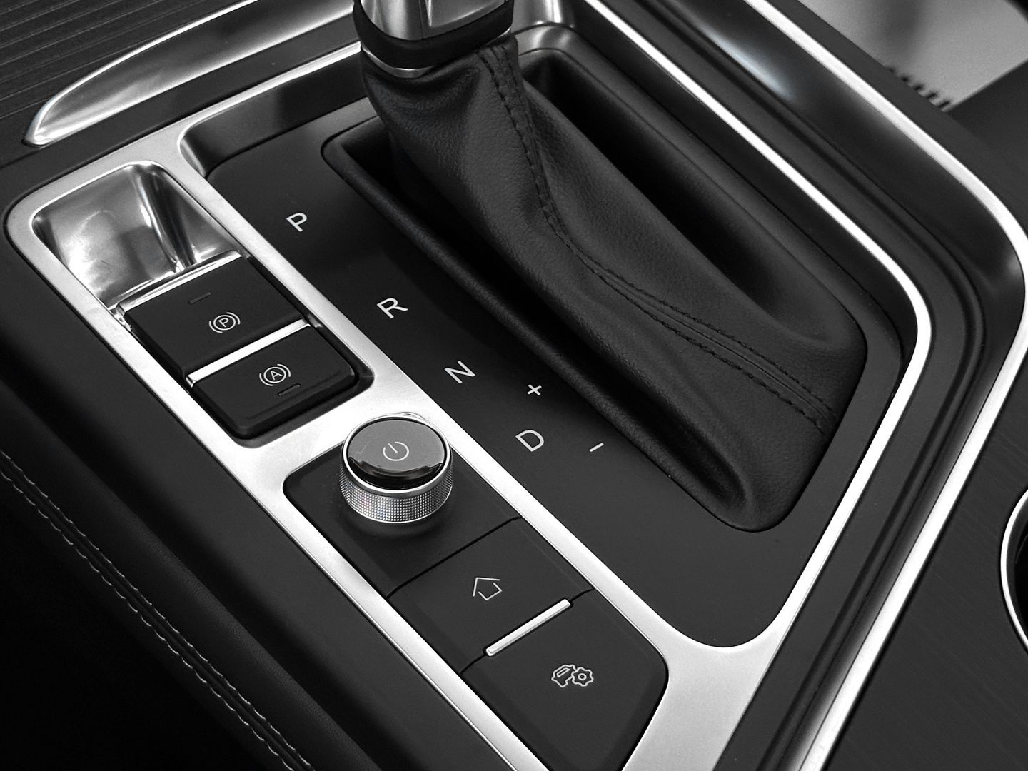 Omoda S5 1.5 CVT (113 л.с.)