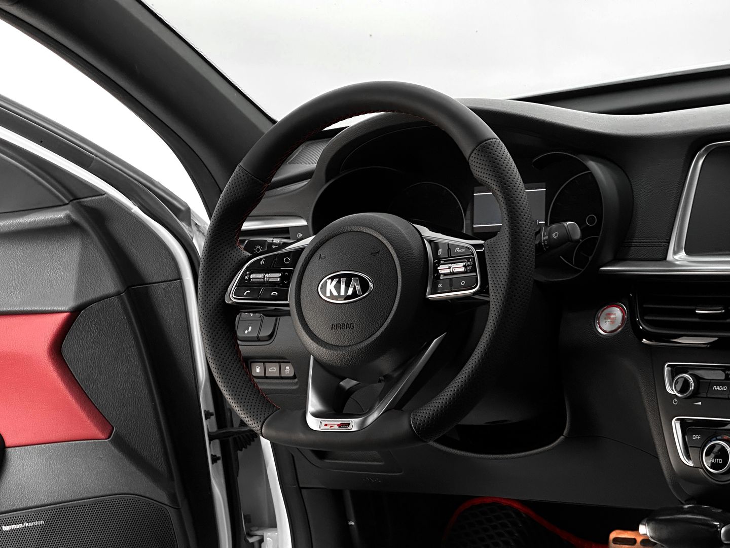 Kia Optima, IV Рестайлинг 2.4 AT (188 л.с.)